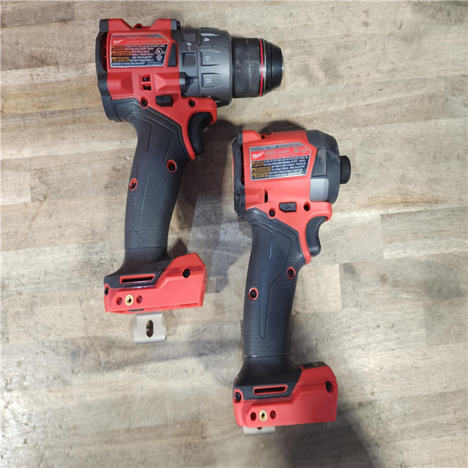 HOUSTON LOCATION - AS-IS MILWAUKEE FUEL 18V Lithium-Ion Brushless Cordless Hammer Drill and Impact Driver Combo Kit