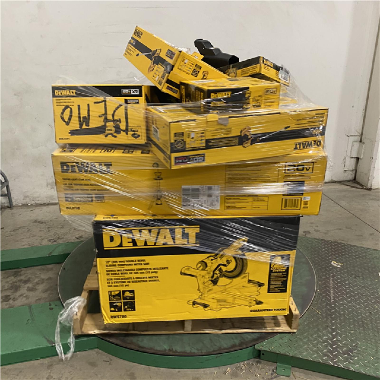 Dallas Location - As-Is Tool Pallet