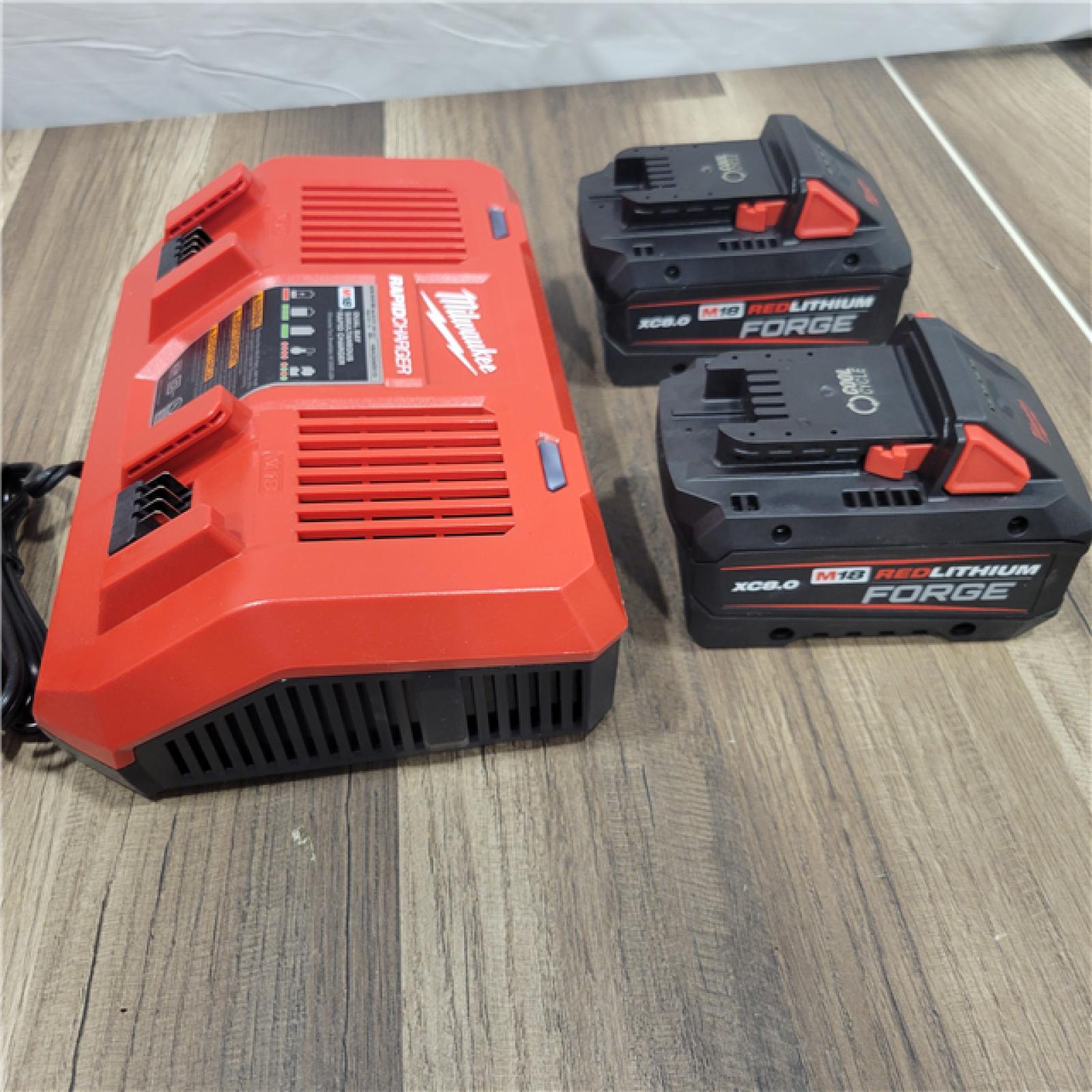 GOOD Milwaukee M18 18-Volt Lithium-Ion REDLITHIUM FORGE Starter Kit with Two XC 8.0 Ah Battery and Dual Bay Rapid Charger