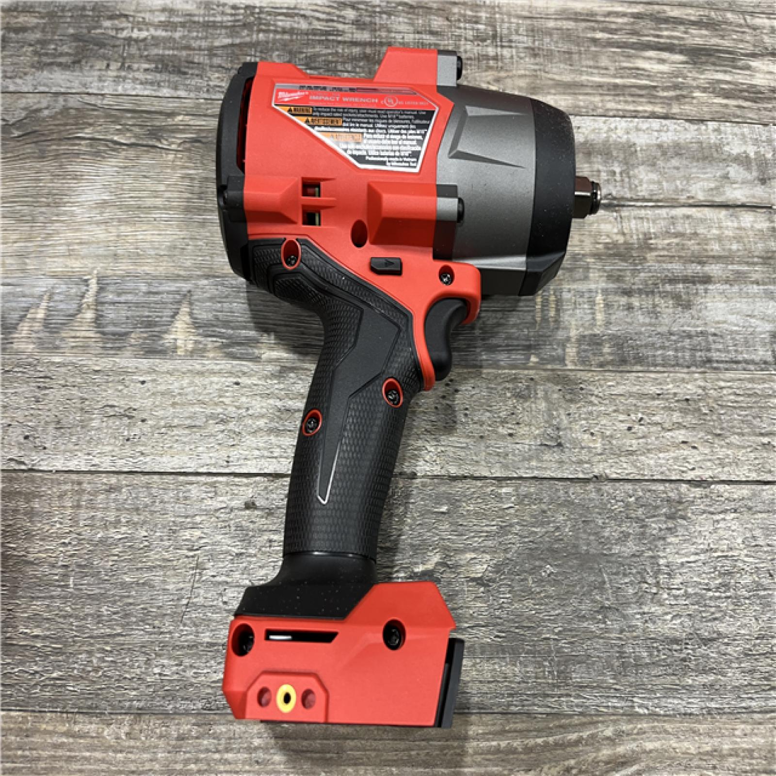 AS-IS Milwaukee FUEL 18V Lithium-Ion Brushless Cordless 1/2 in. Impact Wrench w/Friction Ring Kit