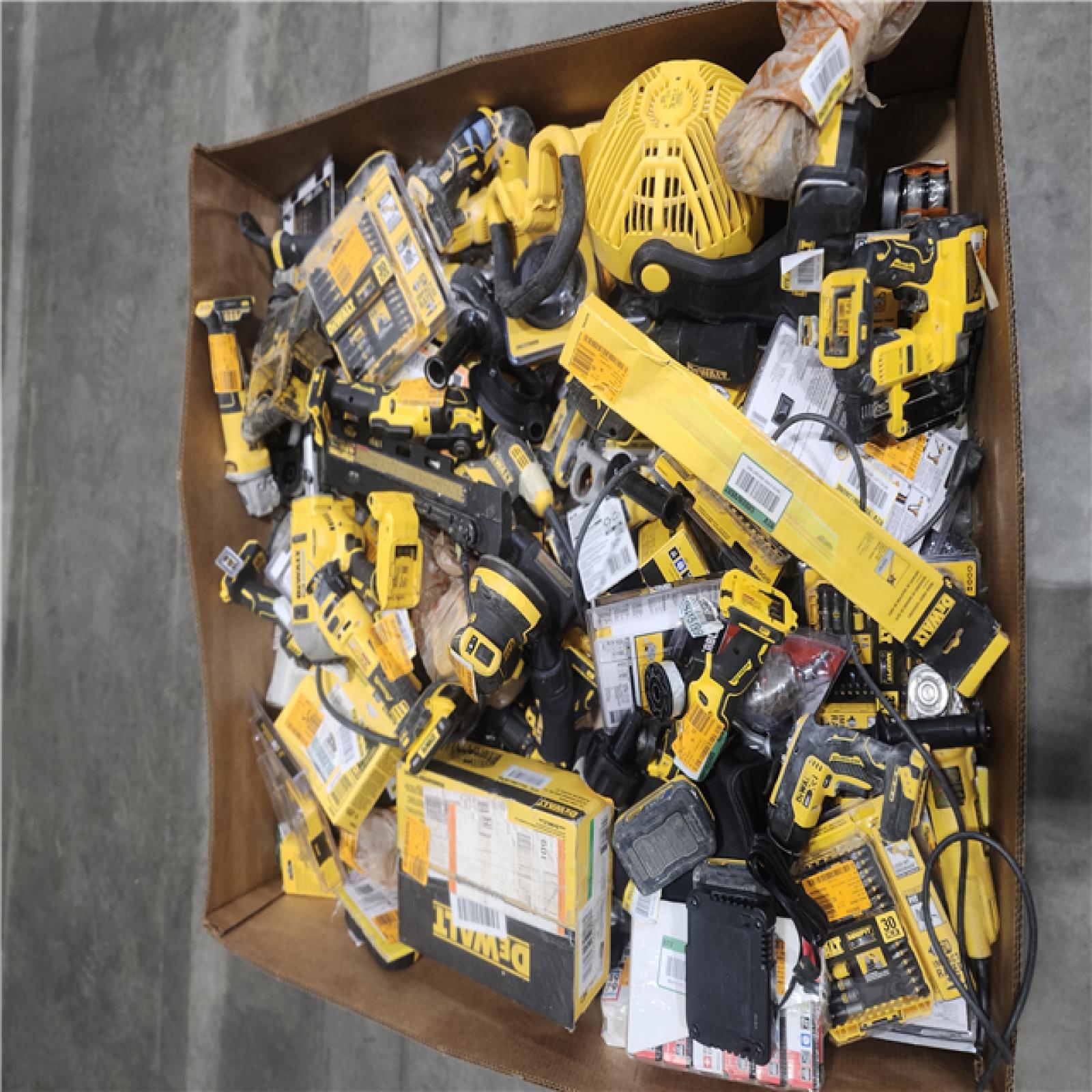 Dallas Location - As-Is DEWALT Tool Pallet