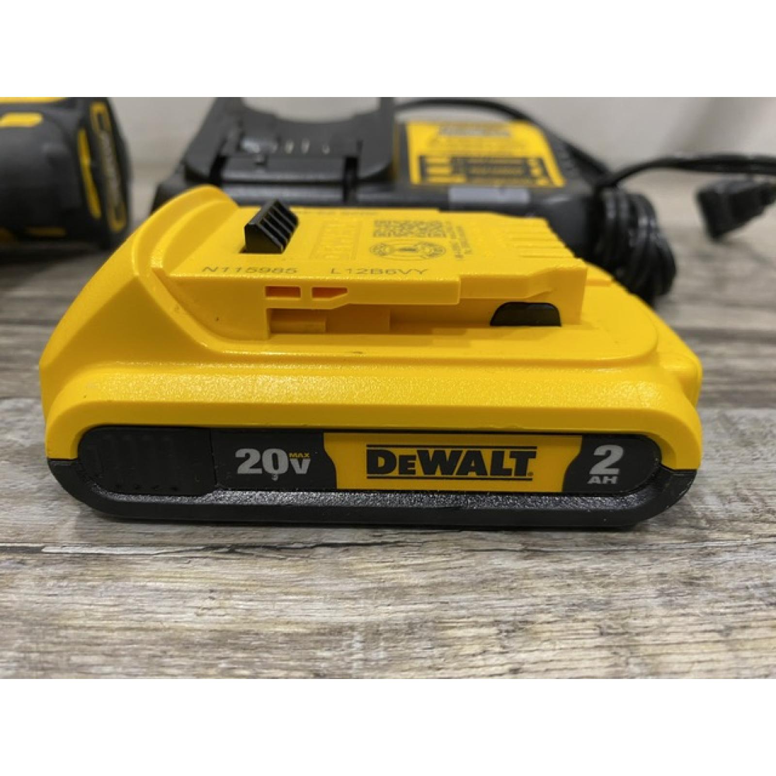 AS-IS DEWALT Atomic 20V Max Lithium-Ion Brushless Cordless Compact 1/4 in. Impact Driver Kit