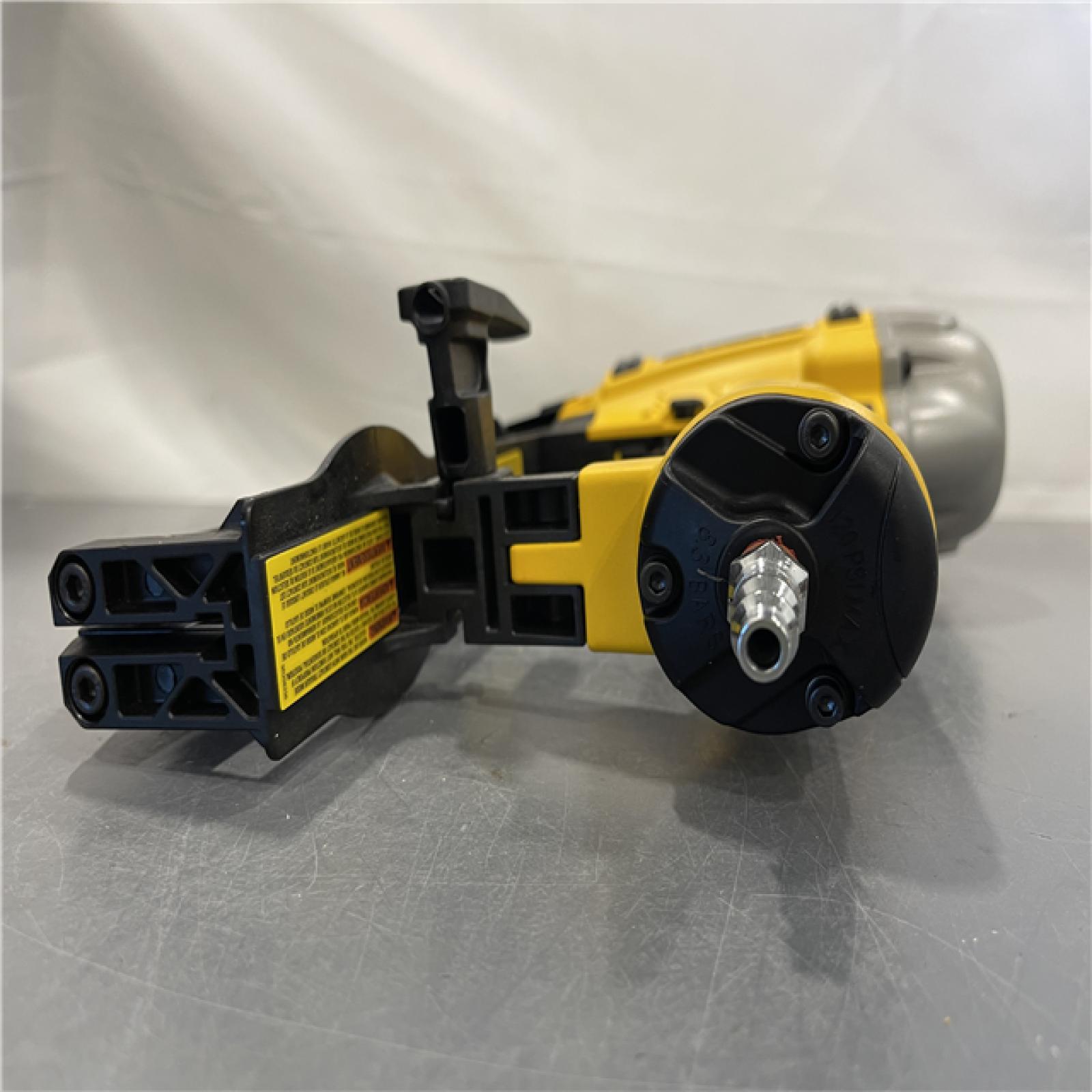 AS-IS - Dewalt 16 Gauge Precision Point Finish Nailer