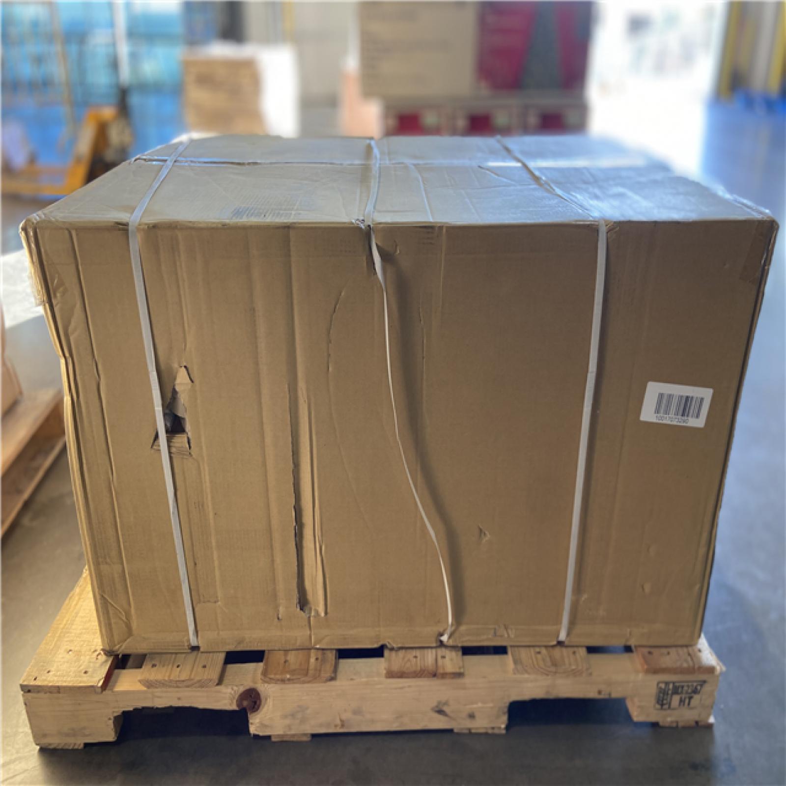 DALLAS LOCATION -  PRICE DROP Delta 10 Inch Table Saw with 52 Inch Rip Capacity & Steel Extension Wings