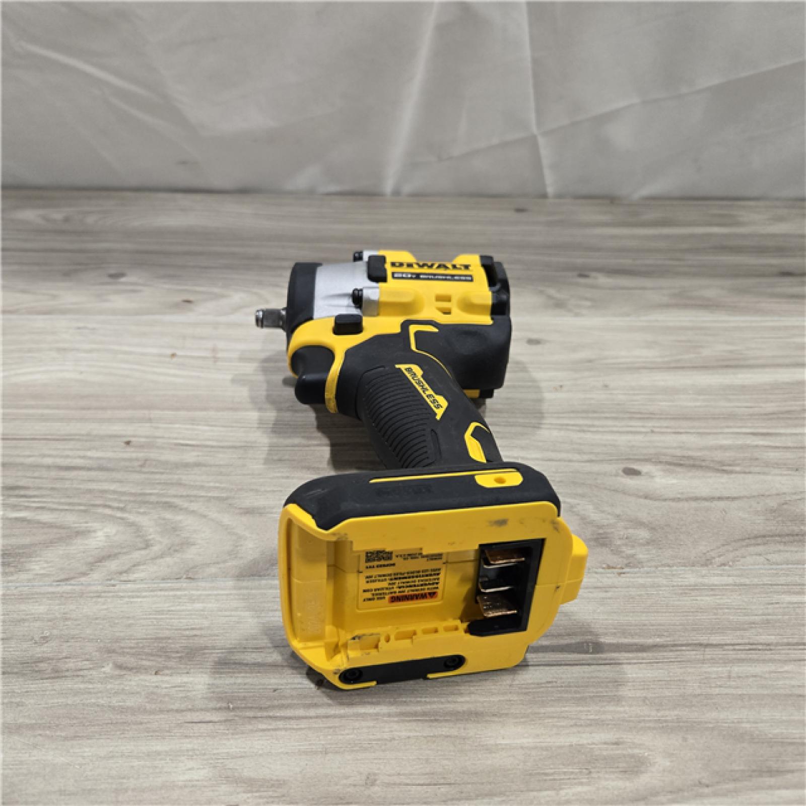 AS-IS DeWalt 20V MAX ATOMIC 3/8 in. Cordless Compact Impact Wrench (Tool-Only)