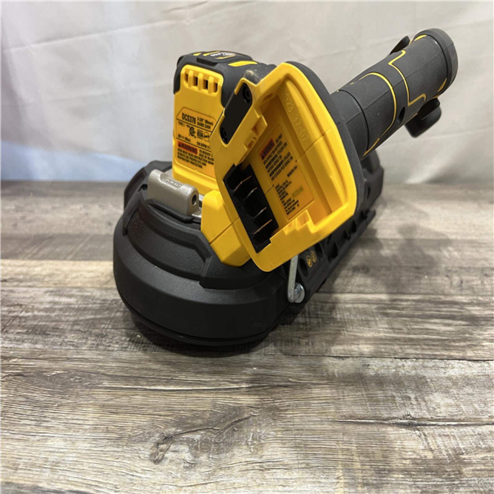 AS-IS DEWALT 20-Volt MAX 3-3/8 in. Cordless Brushless Bandsaw (Tool-Only)
