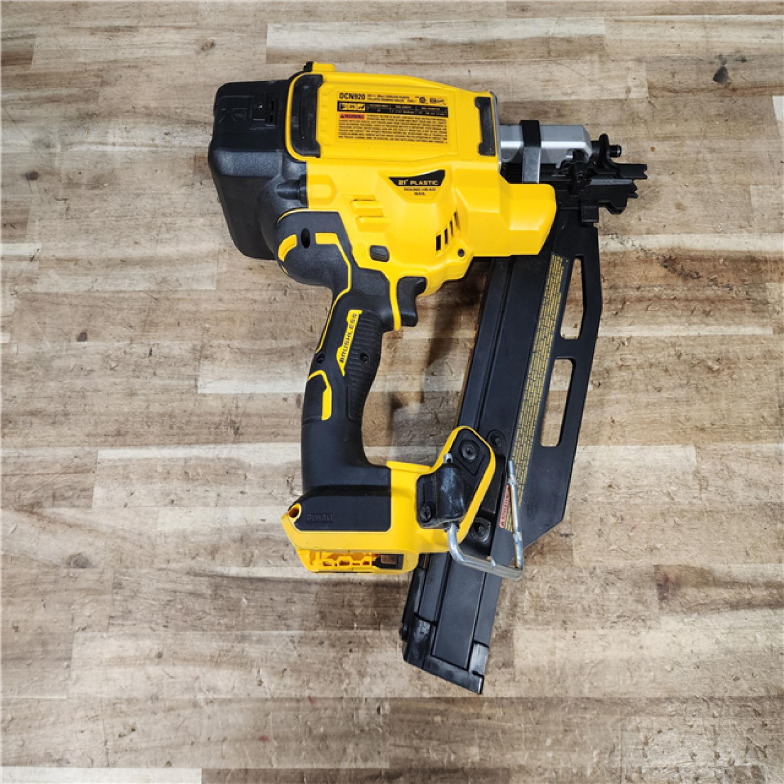 HOUSTON LOCATION - AS - IS DEWALT 20-Volt 21° Cordless Framing Nailer (Tool-Only)