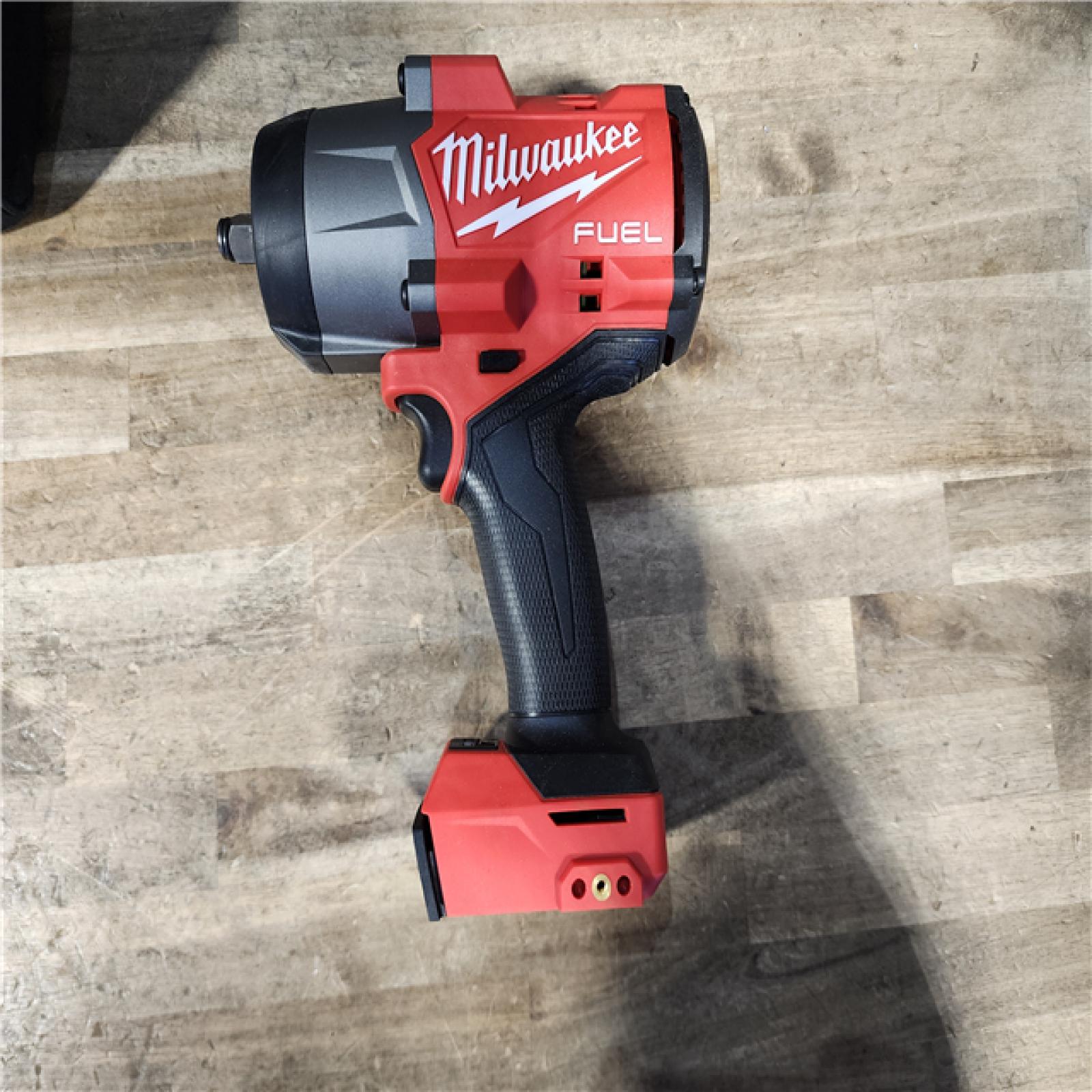 HOUSTON LOCATION - AS-IS Milwaukee M18 1/2 in. Cordless Brushless High Torque Impact Wrench Kit (Battery & Charger)