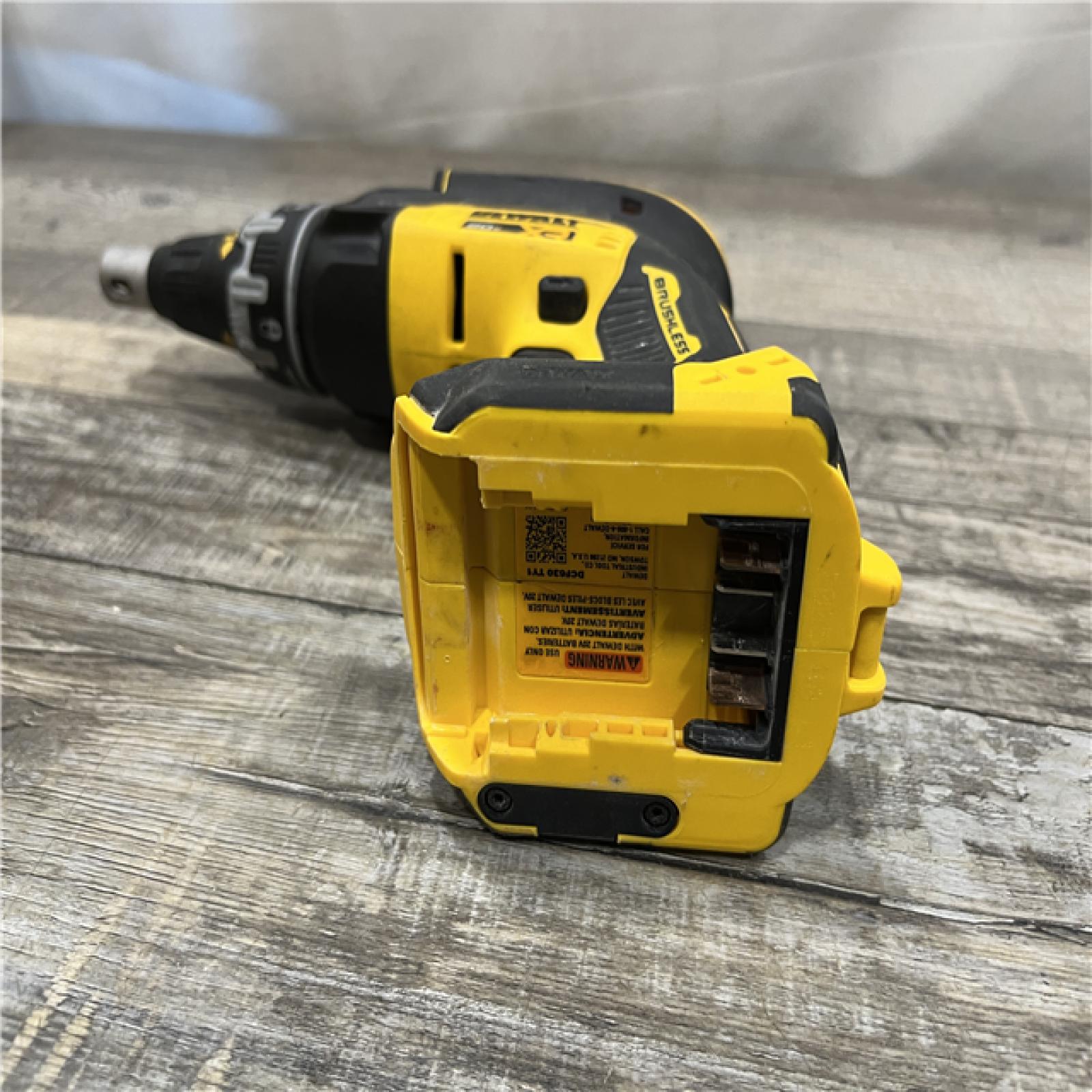 AS-IS DEWALT XR 20V MAX Lithium-Ion Cordless Brushless Screw Gun (Tool Only)