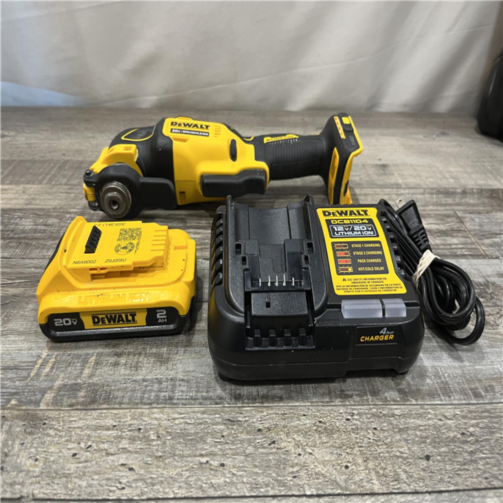 AS-IS DEWALT ATOMIC 20V MAX Cordless Brushless Oscillating Multi Tool Kit