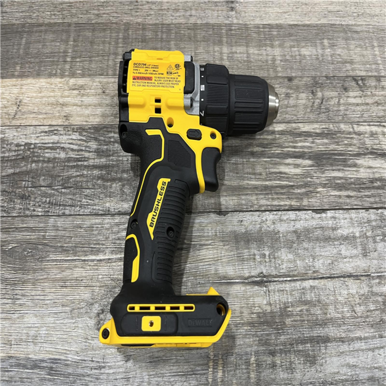 AS-IS DEWALT Atomic 20V Lithium-Ion Cordless Compact 1/2 in. Drill/Driver Kit