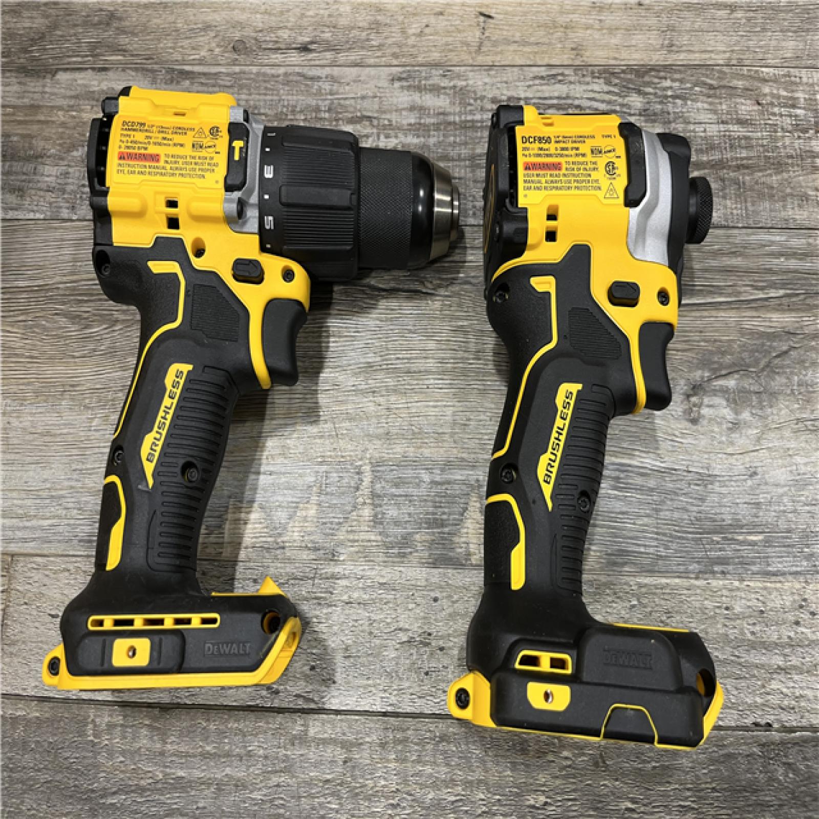 AS-IS DEWALT ATOMIC 20V MAX Lithium-Ion Cordless 2-Tool Combo Kit