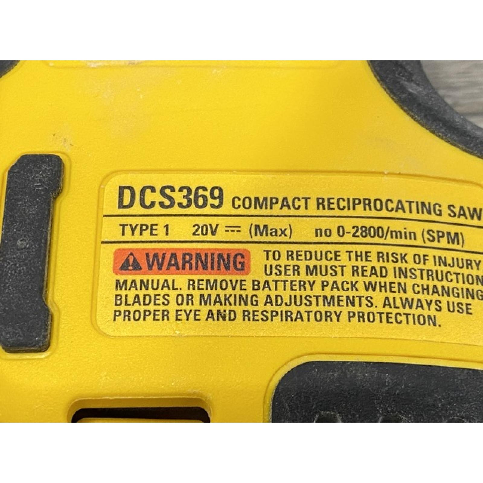 AS-IS DEWALT ATOMIC 20V MAX Cordless Brushless Compact Reciprocating Saw (Tool Only)