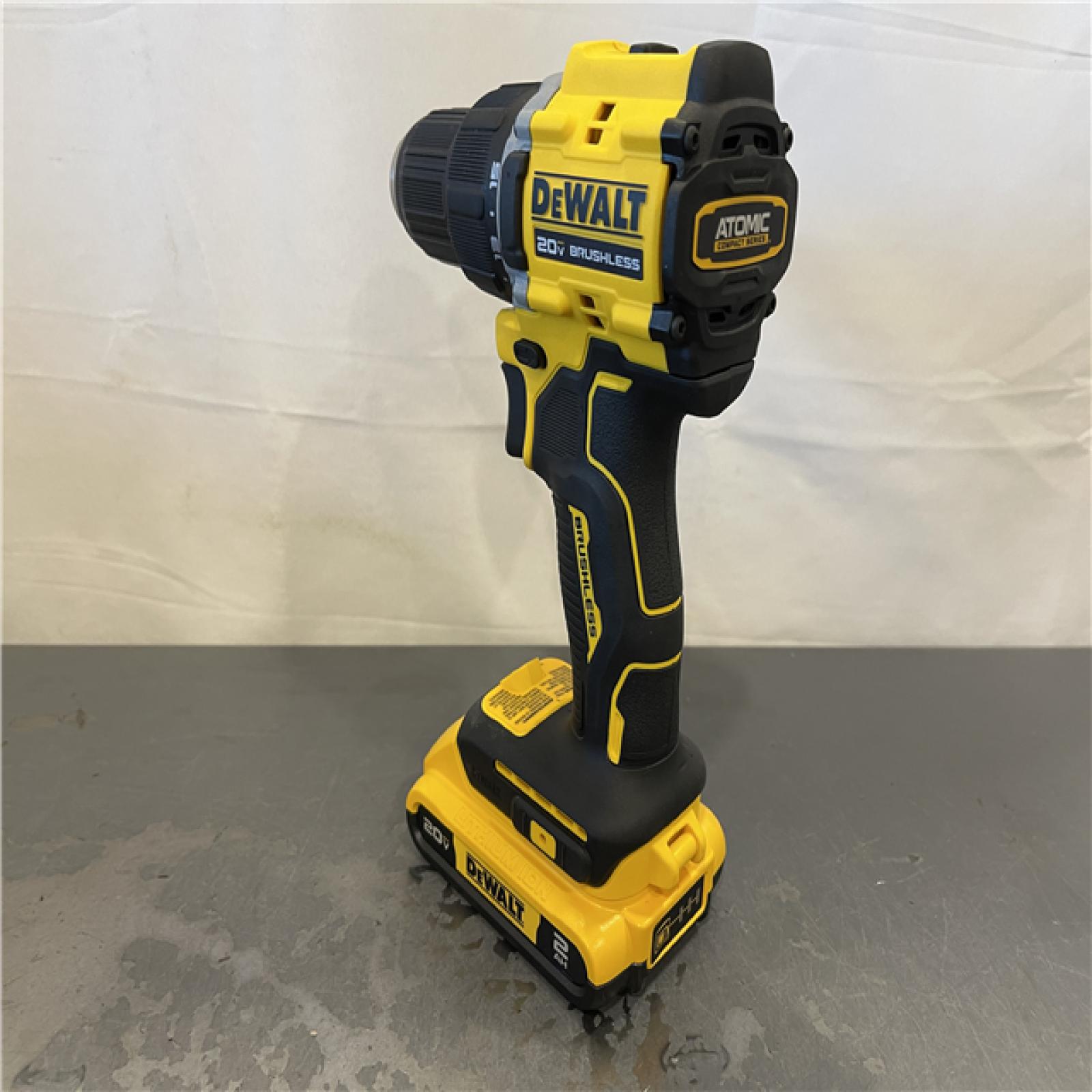 AS-IS - DEWALT ATOMIC 20-Volt Lithium-Ion Cordless Compact 1/2 in. Drill/Driver Kit