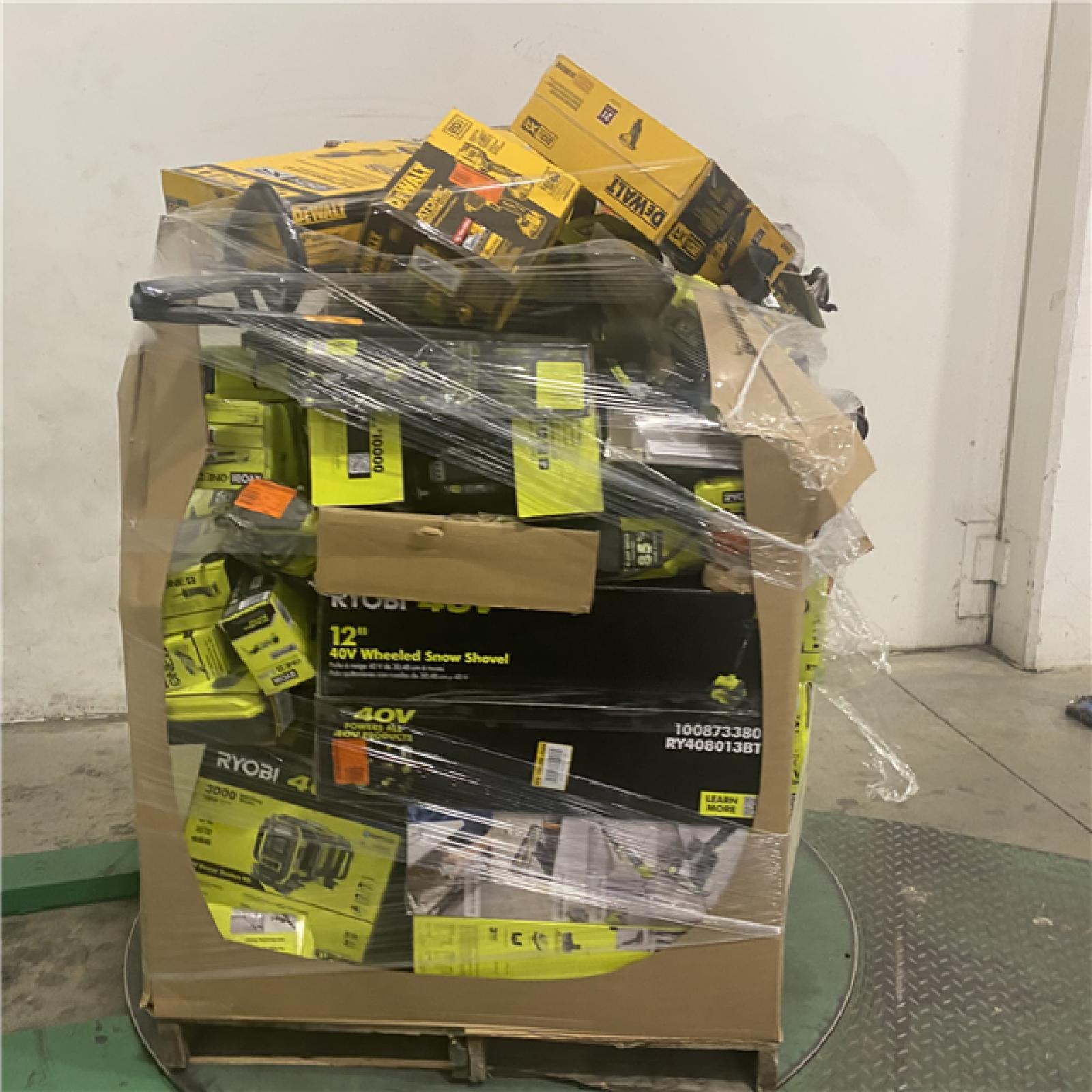 Dallas Location - As-Is Tool Pallet