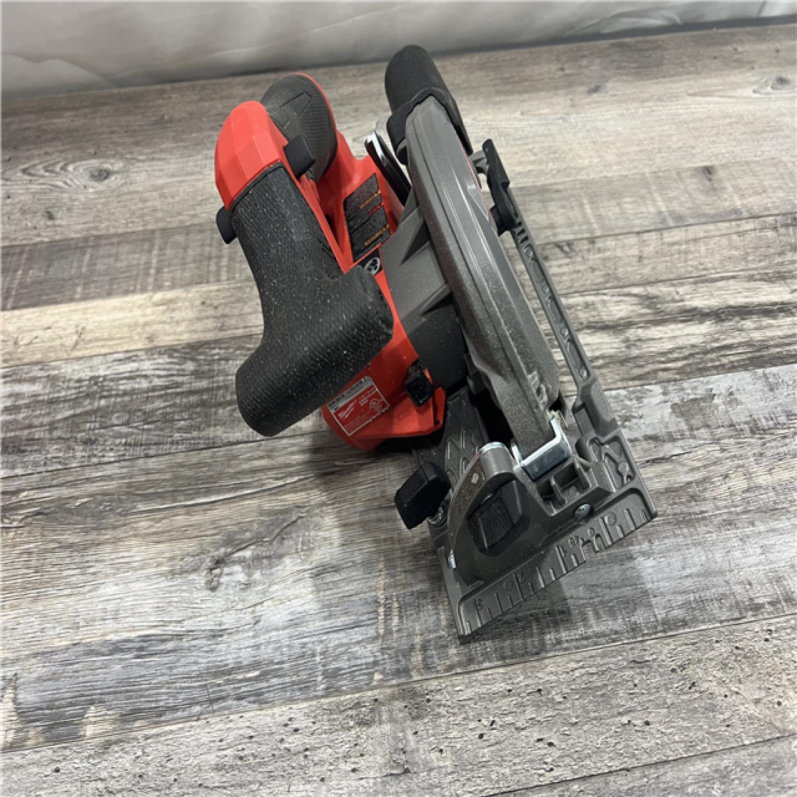 AS-IS MILWAUKEE M12 FUEL 12V Lithium-Ion Brushless 5-3/8 in. Cordless Circular Saw (Tool-Only)