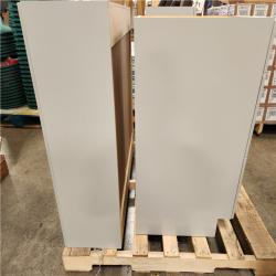 Phoenix Location Hampton Bay Designer Series Elgin Assembled Kitchen Cabinet in White Pallet (3 Cabinets)