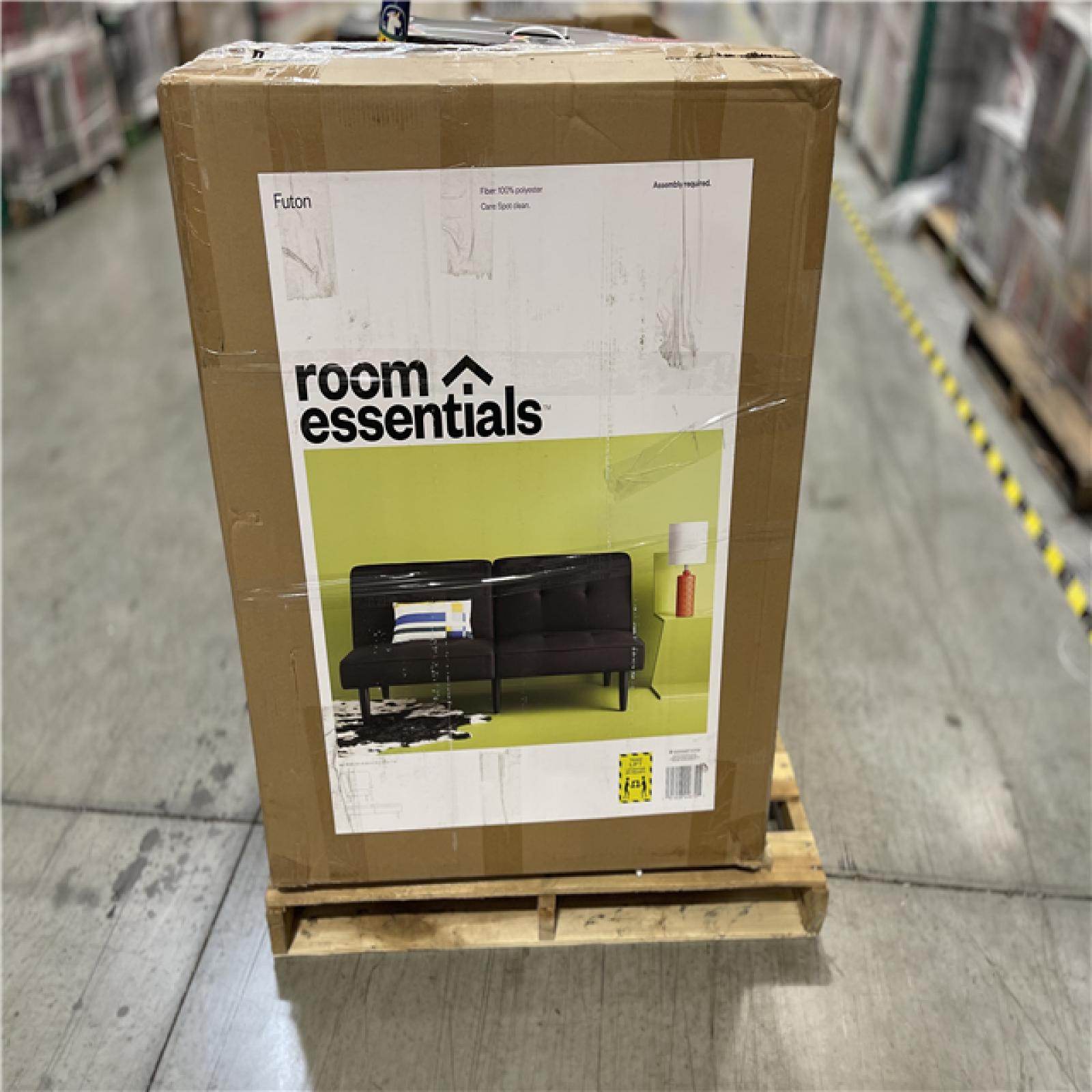 DALLAS LOCATION- NEW!- BULLSEYE MIXED PALLET