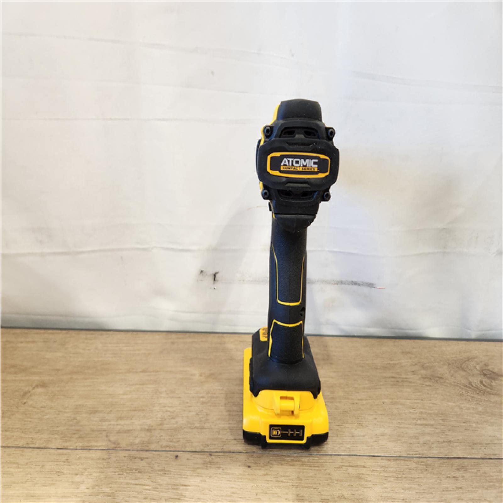 AS-IS- DEWALT DCD794D1 20V  Cordless.5 in Drill Driver  2 Ah