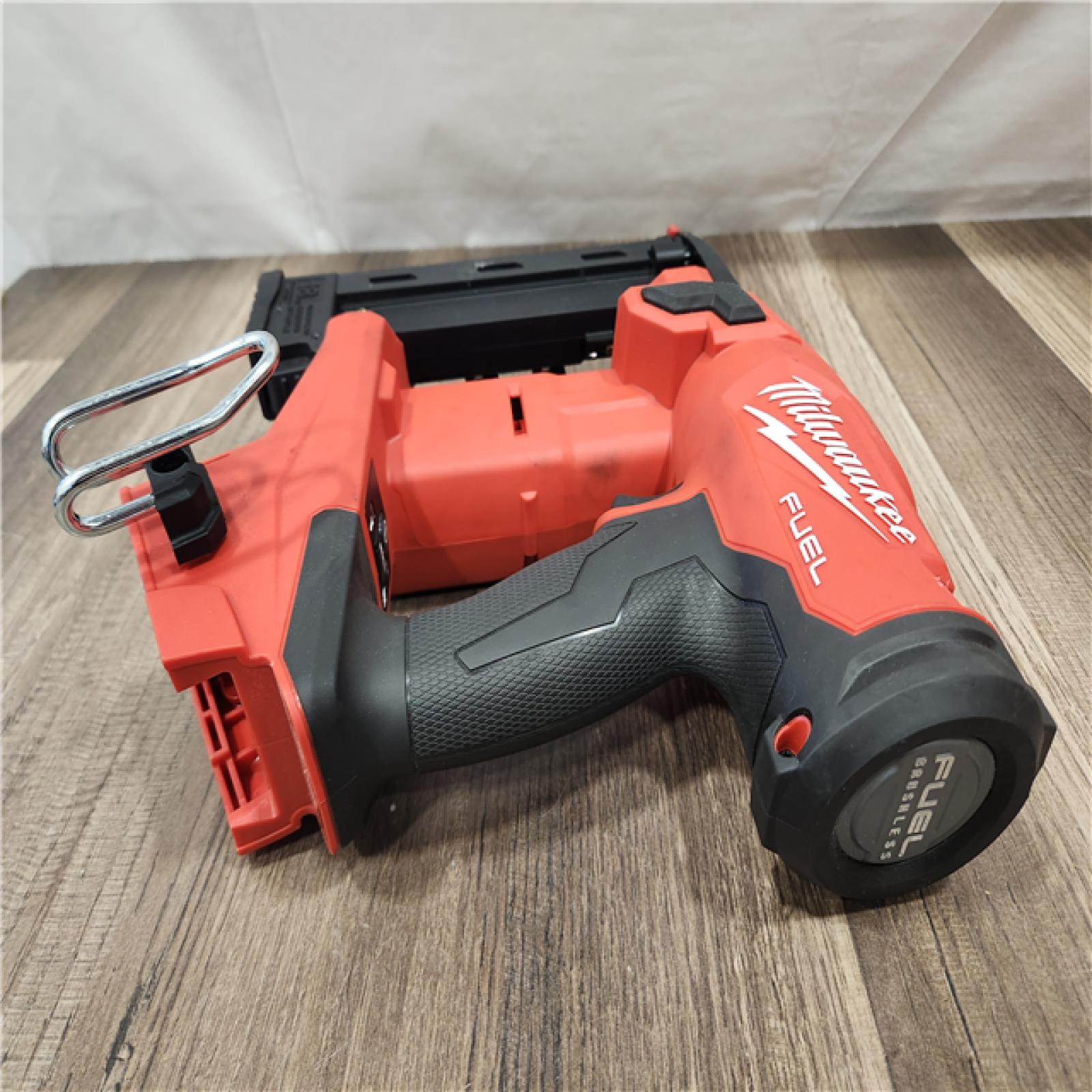 AS-IS- MILWAUKEE FUEL 18V Cordless 18-Gauge 1/4 in. Narrow Crown Stapler (Tool-Only)