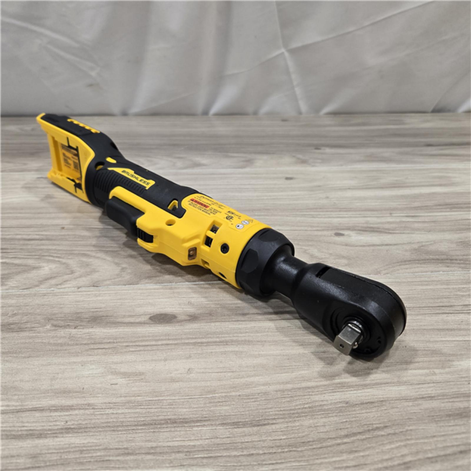 AS-IS DeWalt ATOMIC 20V MAX Cordless 3/8 in. Ratchet (Tool Only)