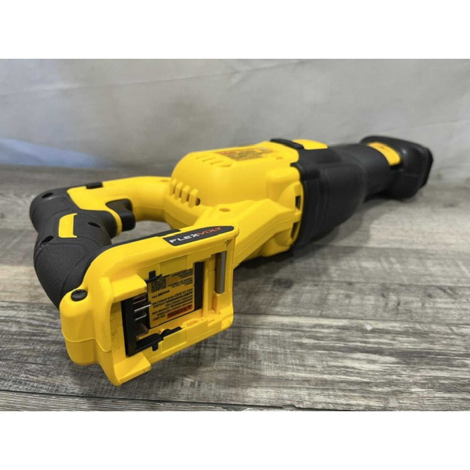 NEW - DEWALT FLEXVOLT 60V MAX Cordless Brushless Reciprocating Saw (Tool Only)