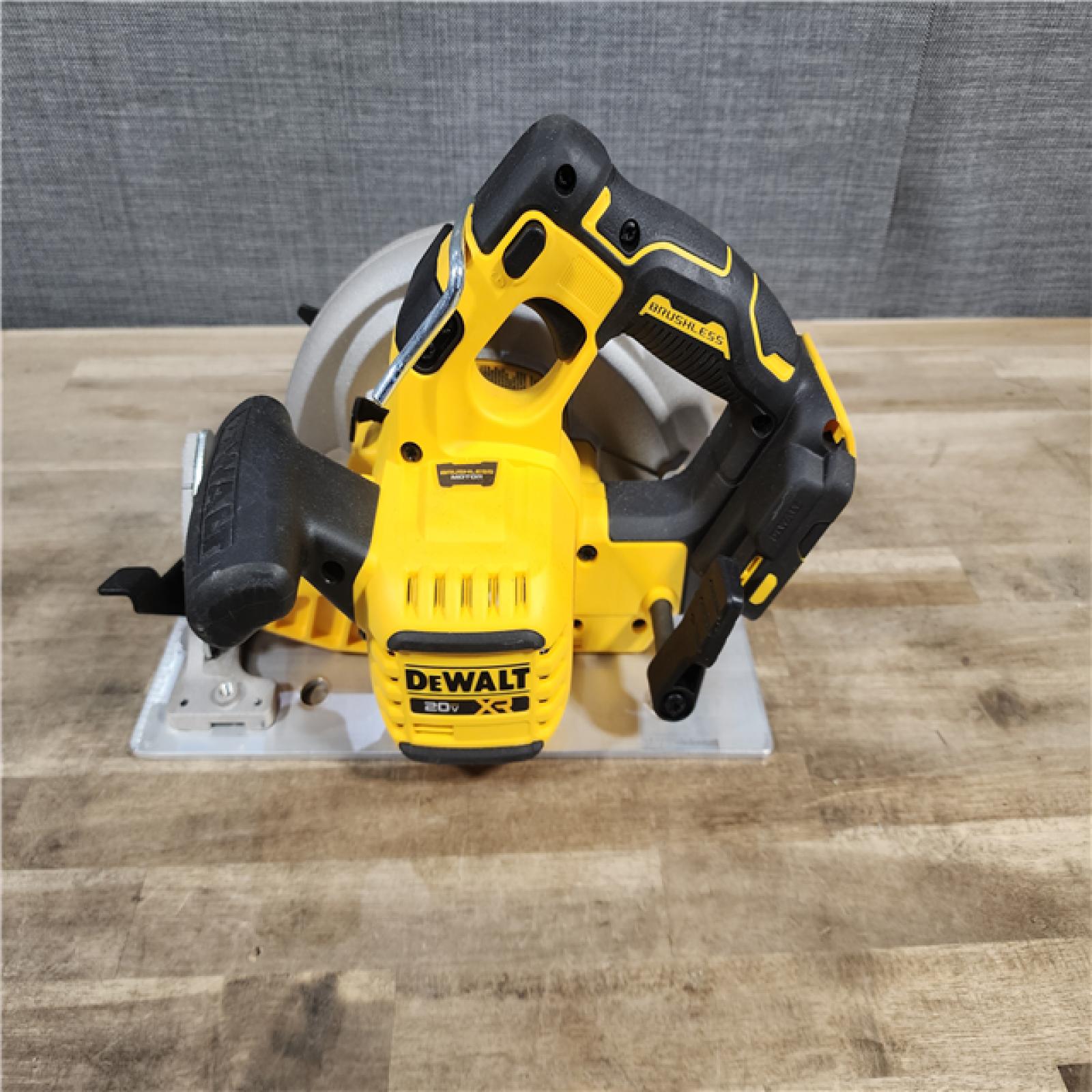 HOUSTON LOCATION - AS-IS DEWALT 2 TOOL COMBO
