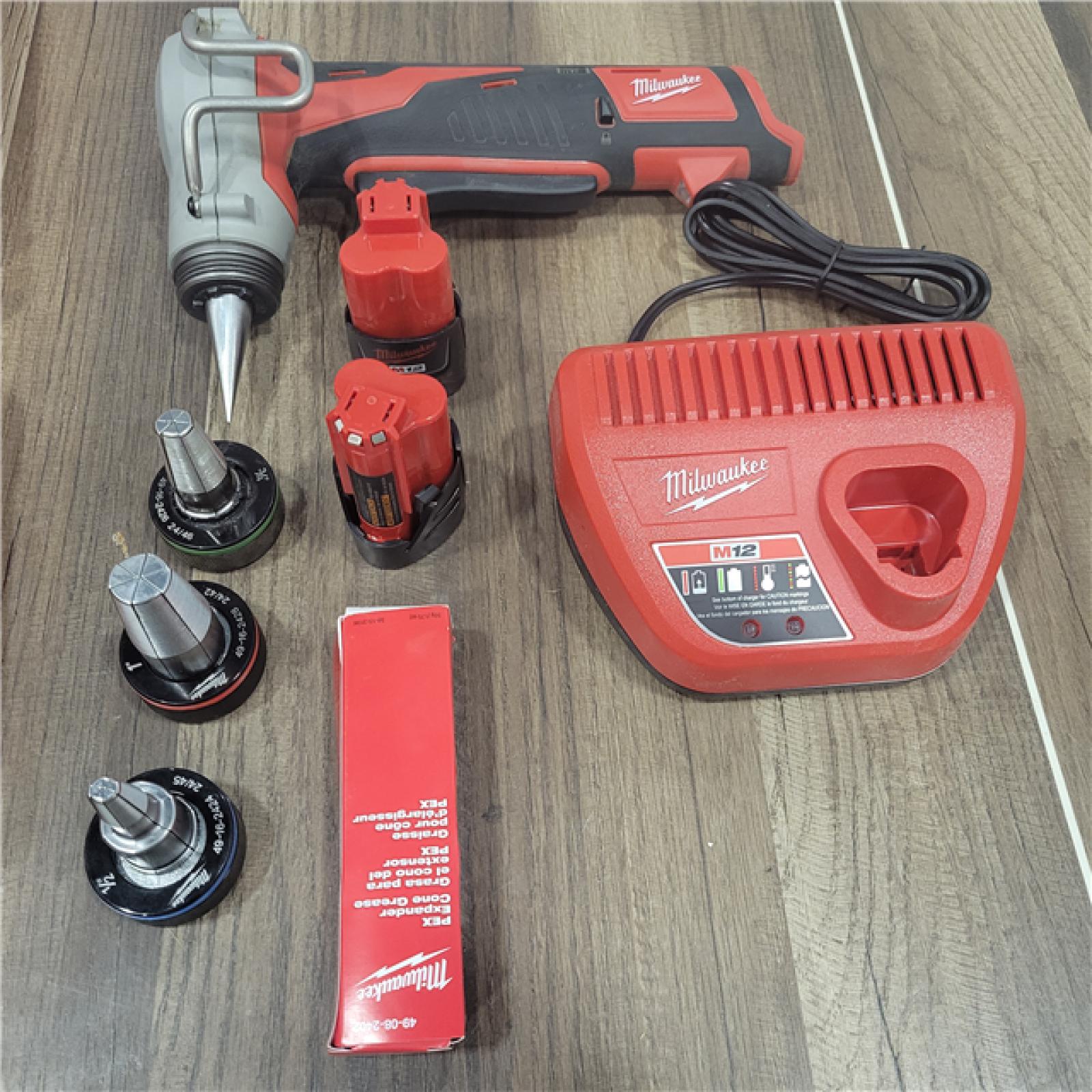 AS-IS  Milwaukee M12 12-Volt Lithium-Ion Cordless PEX Expansion Tool Kit with (2) 1.5 Ah Batteries, (3) Expansion Heads and Hard Case