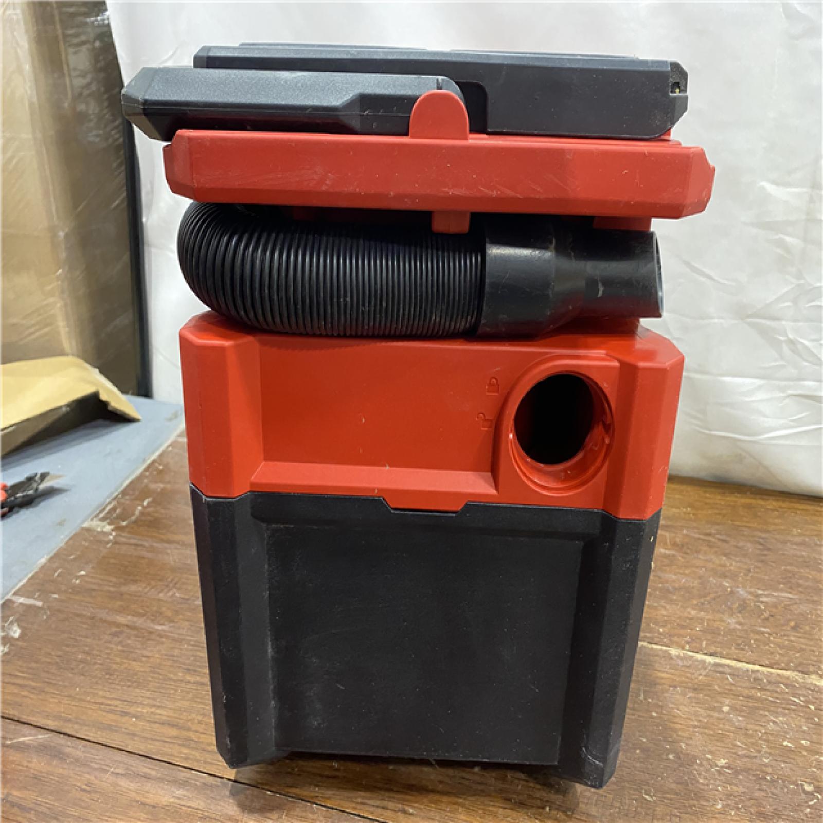 AS-IS MILWAUKEE M18 FUEL PACKOUT 18-Volt Lithium-Ion Cordless 2.5 Gal. Wet/Dry Vacuum (Vacuum-Only)