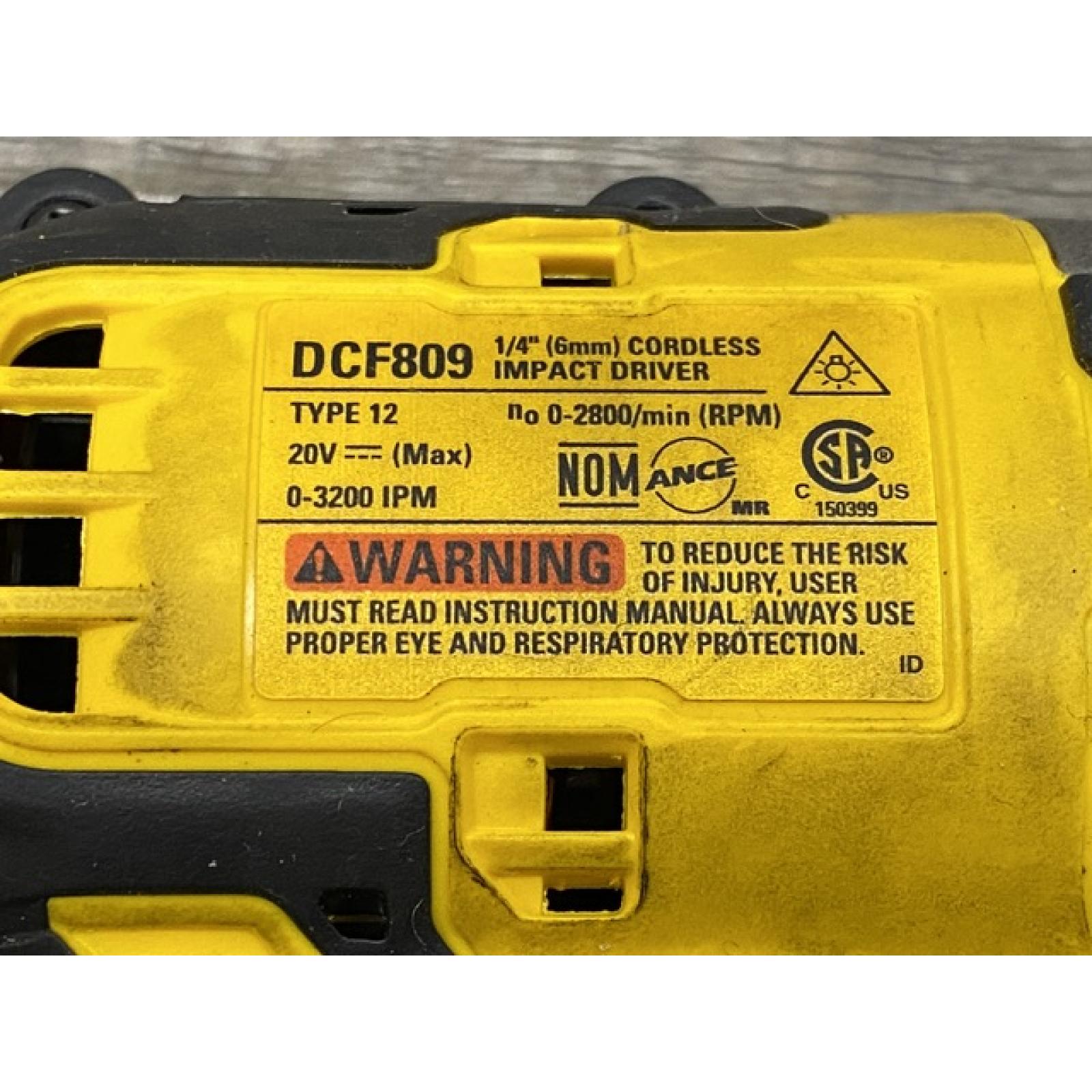 AS-IS DEWALT Atomic 20V Max Lithium-Ion Brushless Cordless Compact 1/4 in. Impact Driver Kit