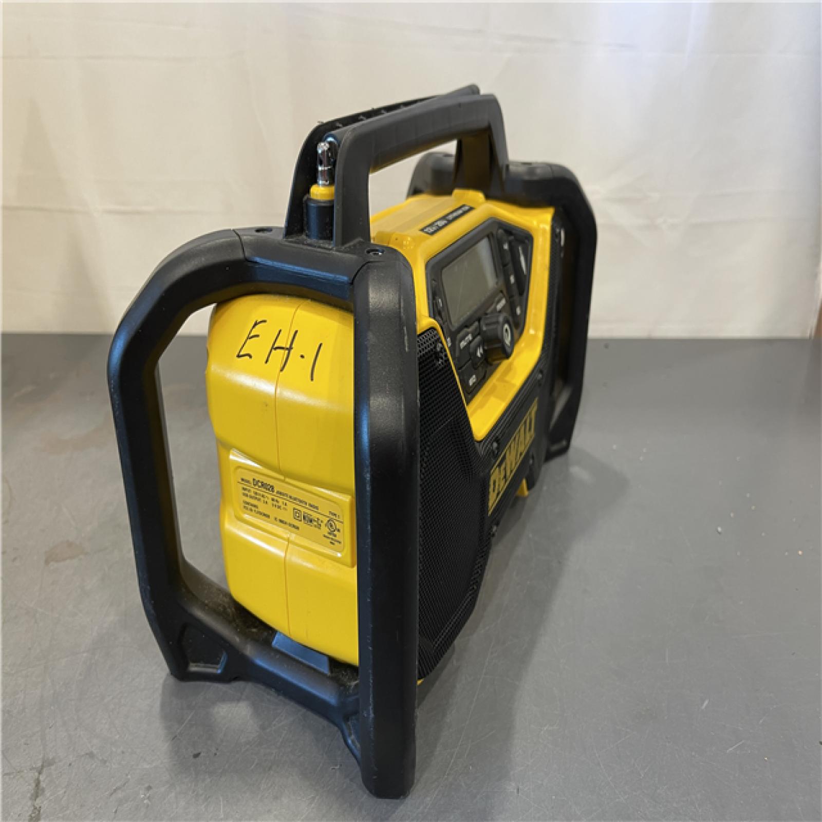 AS-IS - DeWalt 20V MAX Compact Cordless Bluetooth Radio