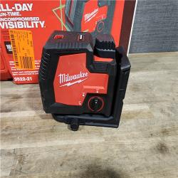 HOUSTON LOCATION - AS-IS (APPEARS LIKE NEW) Milwaukee-3522-21 Green Beam Laser Cross Line Plumb Point USB Rechargeable