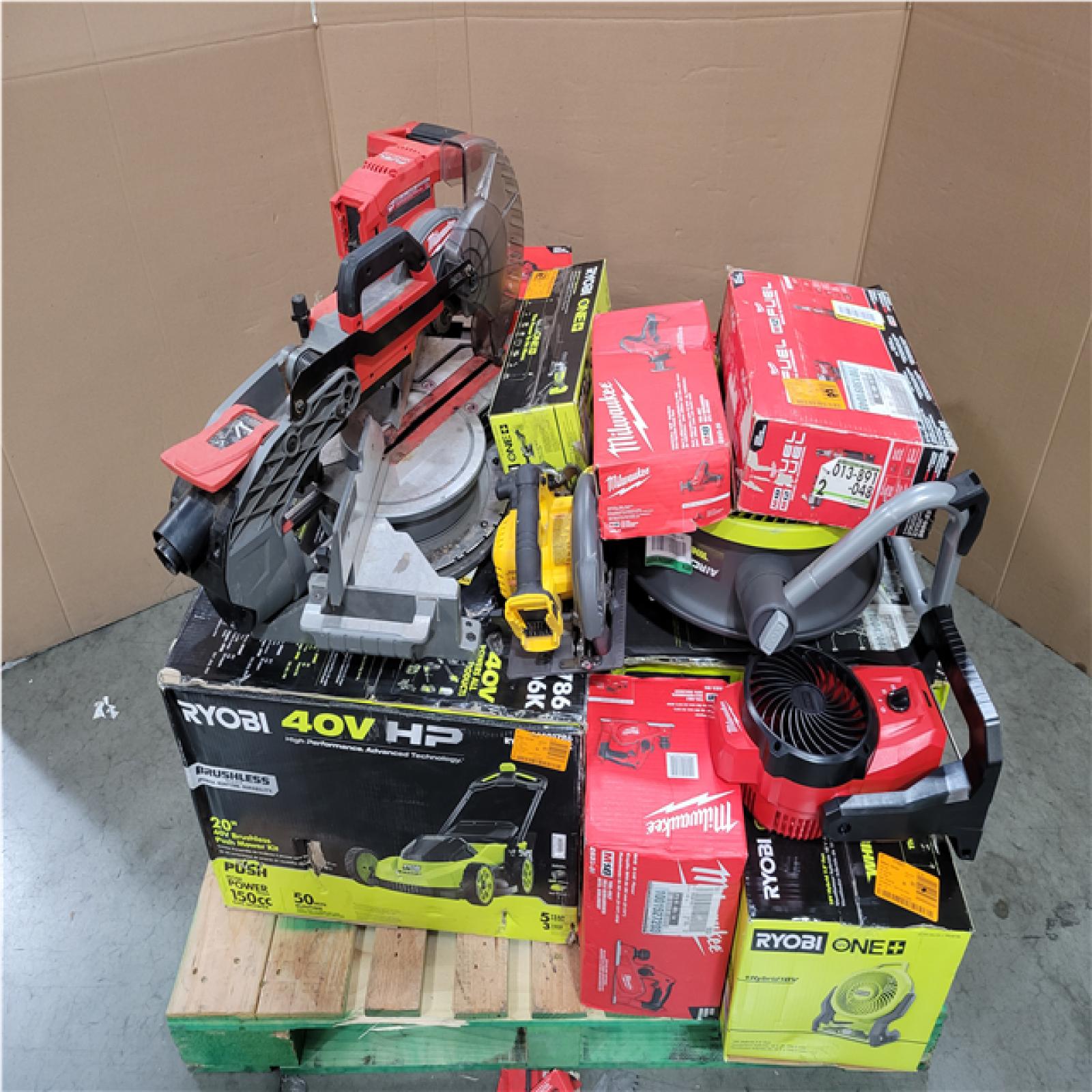 CALIFORNIA AS-IS TOOL PALLET