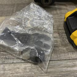 AS-IS DEWALT ATOMIC 20V MAX Cordless Brushless Oscillating Multi Tool Kit