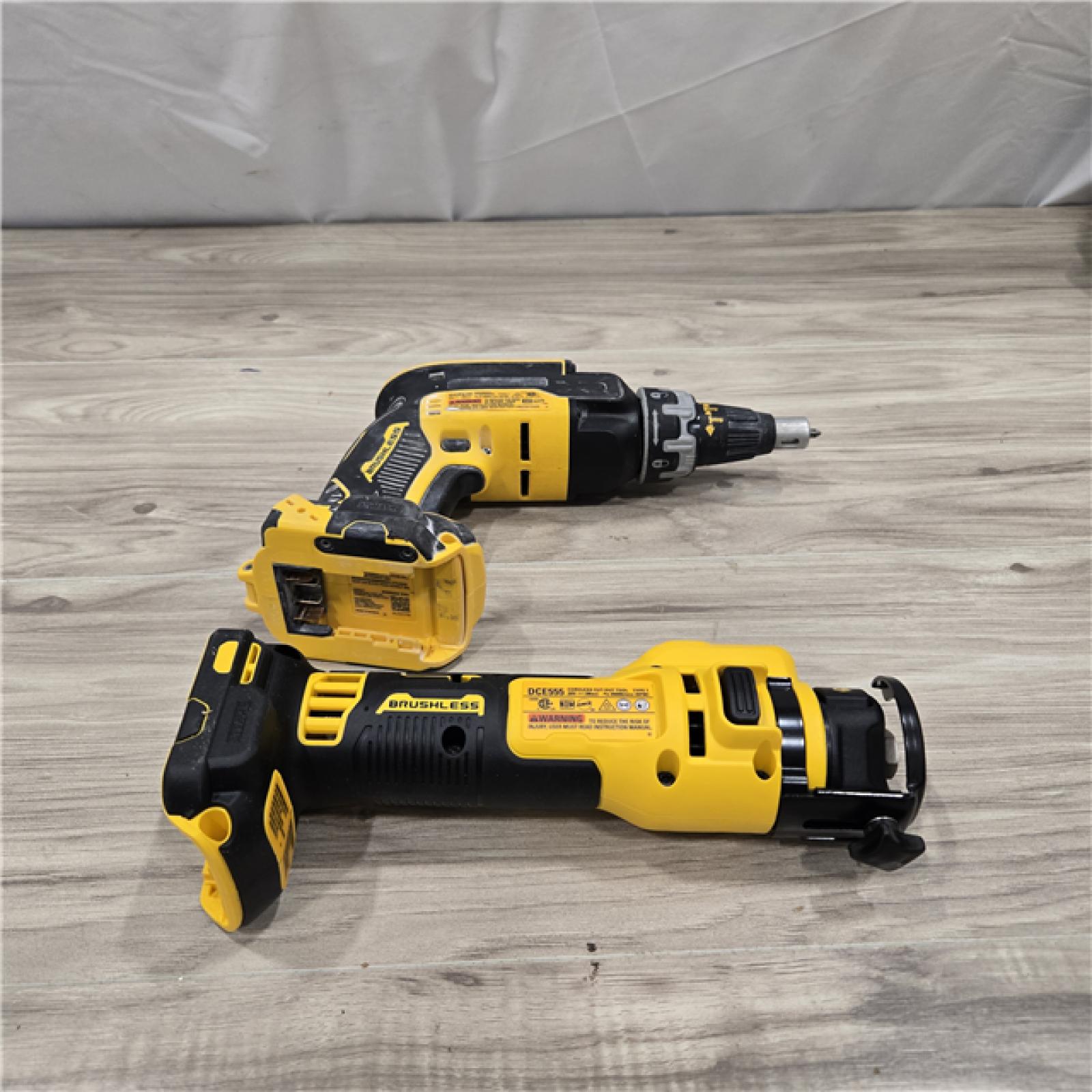 AS-IS DEWALT 20V MAX XR Lithium-Ion Brushless Cordless 2-Tool Combo Kit