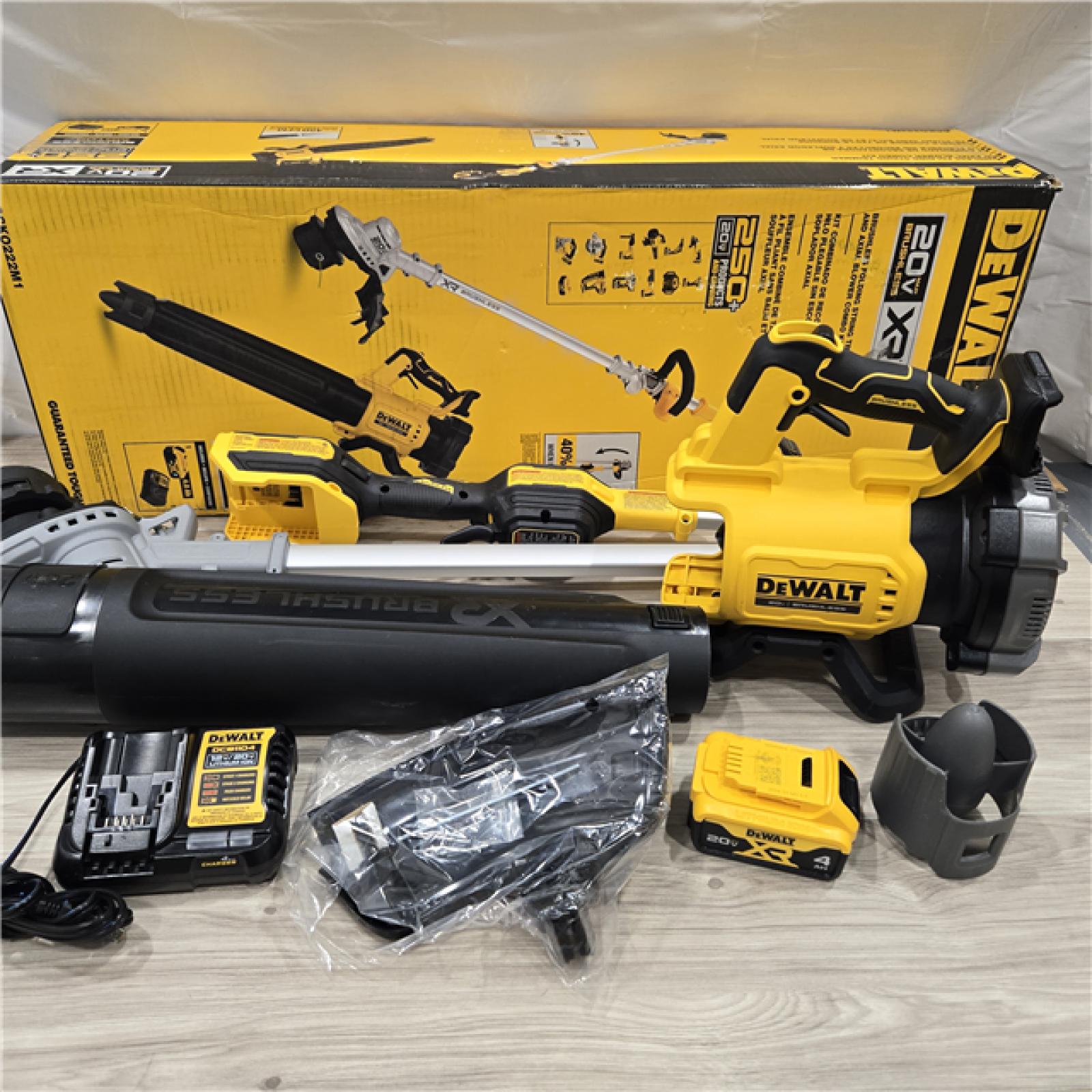 AS-IS DEWALT 20V MAX Cordless Battery Powered String Trimmer & Blower Combo Kit with (1) 4 Ah Battery & Charger