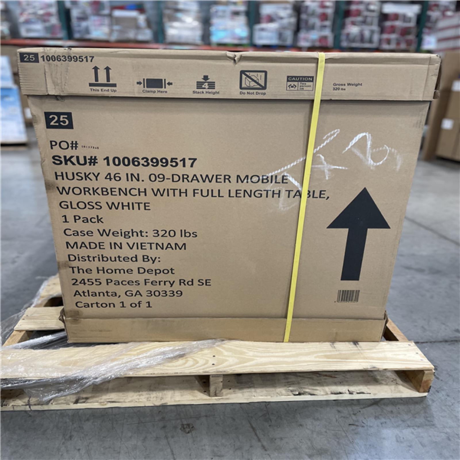 DALLAS LOCATION- AS-IS HUSKY 46IN. 9 DRAWER MOBILE BENCH WITH TABLE