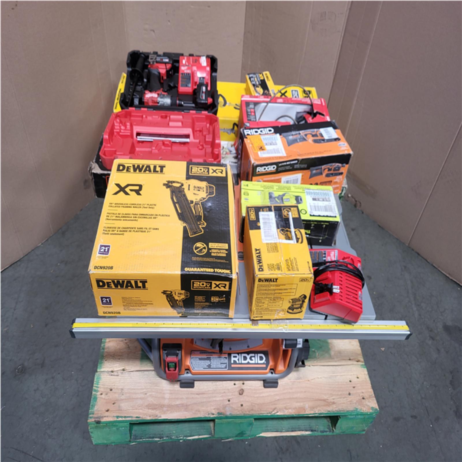 CALIFORNIA AS-IS TOOL PALLET