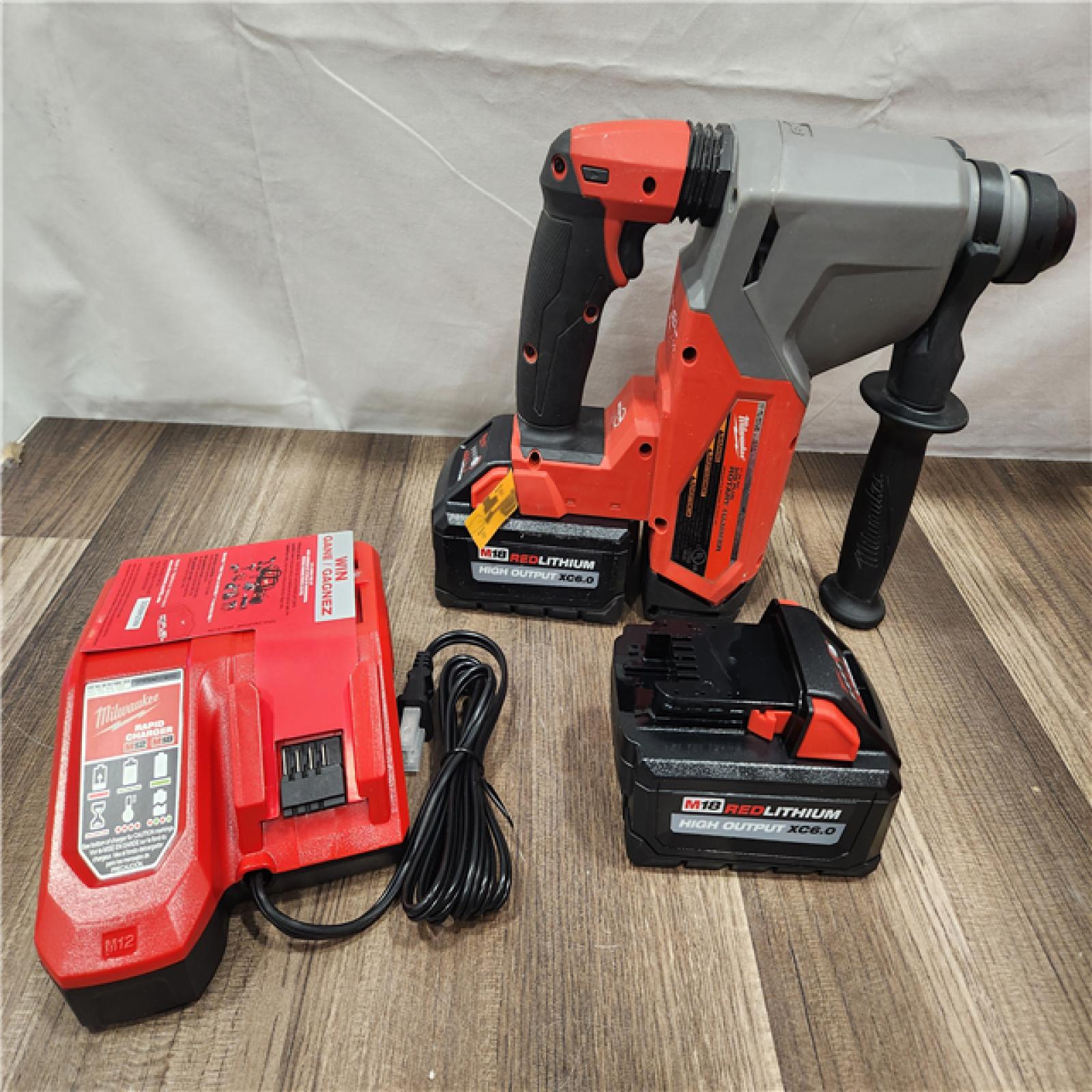 AS-IS- Milwaukee M18 Fuel 18V 1  SDS Plus Rotary Hammer with Battery & Charger
