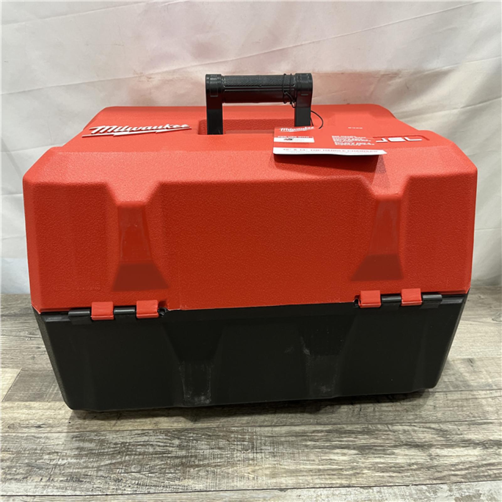 NEW - Milwaukee Tool Top Handle Chainsaw Case