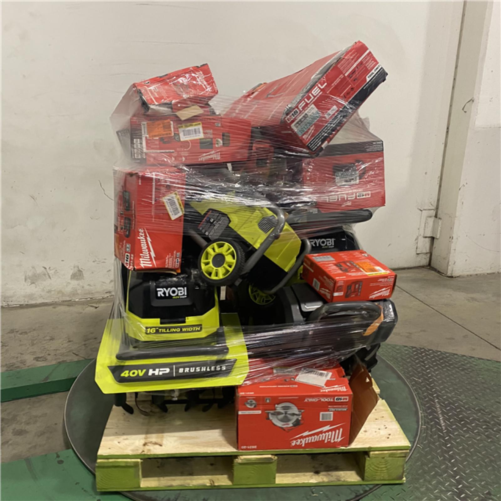 Dallas Location - As-Is Tool Pallet