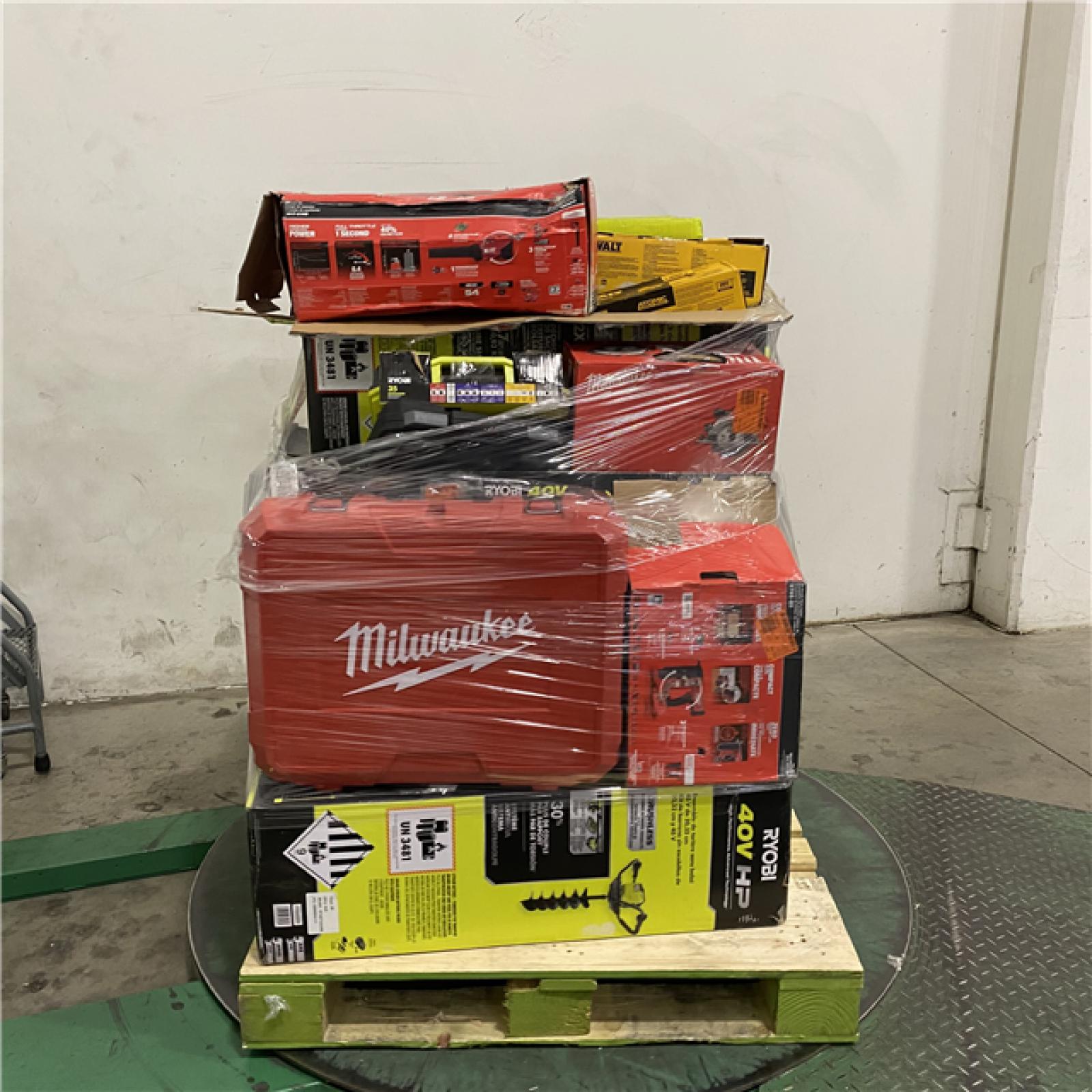 Dallas Location - As-Is Tool Pallet