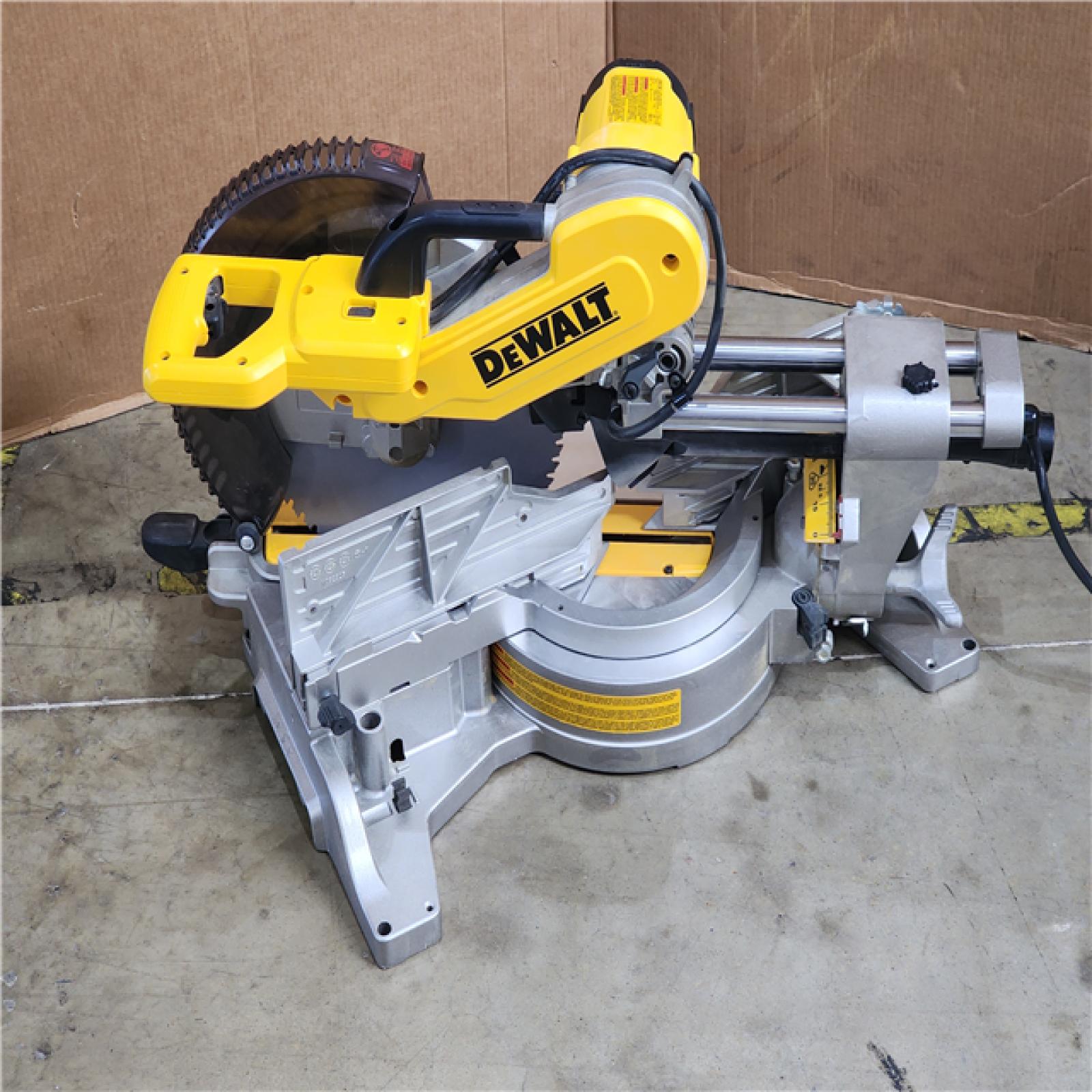 HOUSTON LOCATION - AS-IS DEWALT 15 Amp Corded 12 in. Double Bevel Sliding Compound Miter Saw