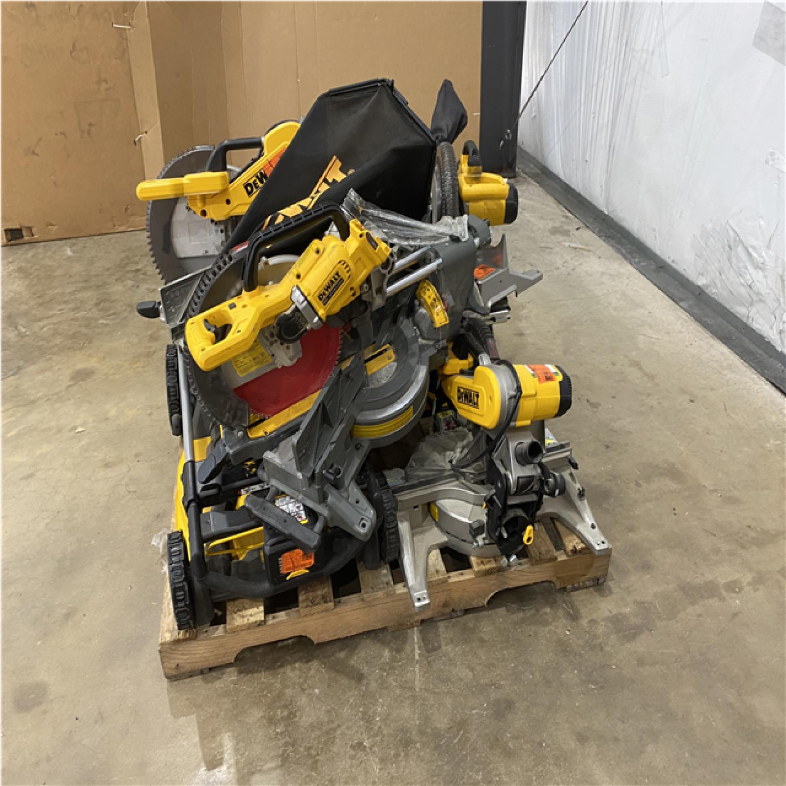 Houston Location - AS-IS Tool Pallet