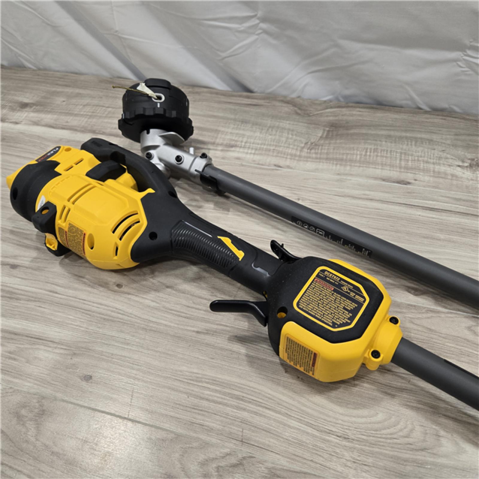 GOOD! - DEWALT FLEXVOLT 60V MAX Cordless Trimmer Kit