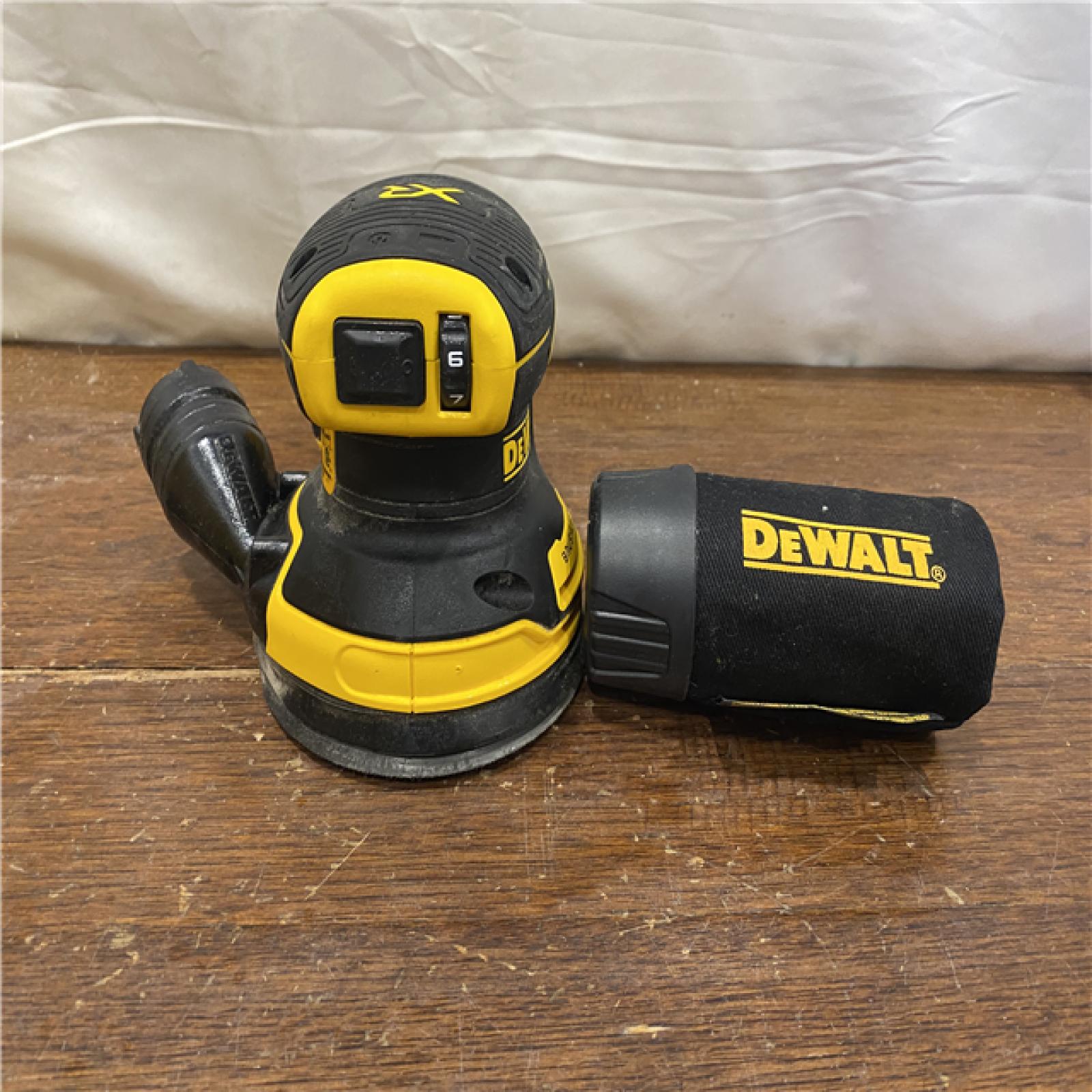 AS-IS DEWALT 20V MAX XR Cordless Brushless 5 in. Random Orbital Sander (Tool Only)