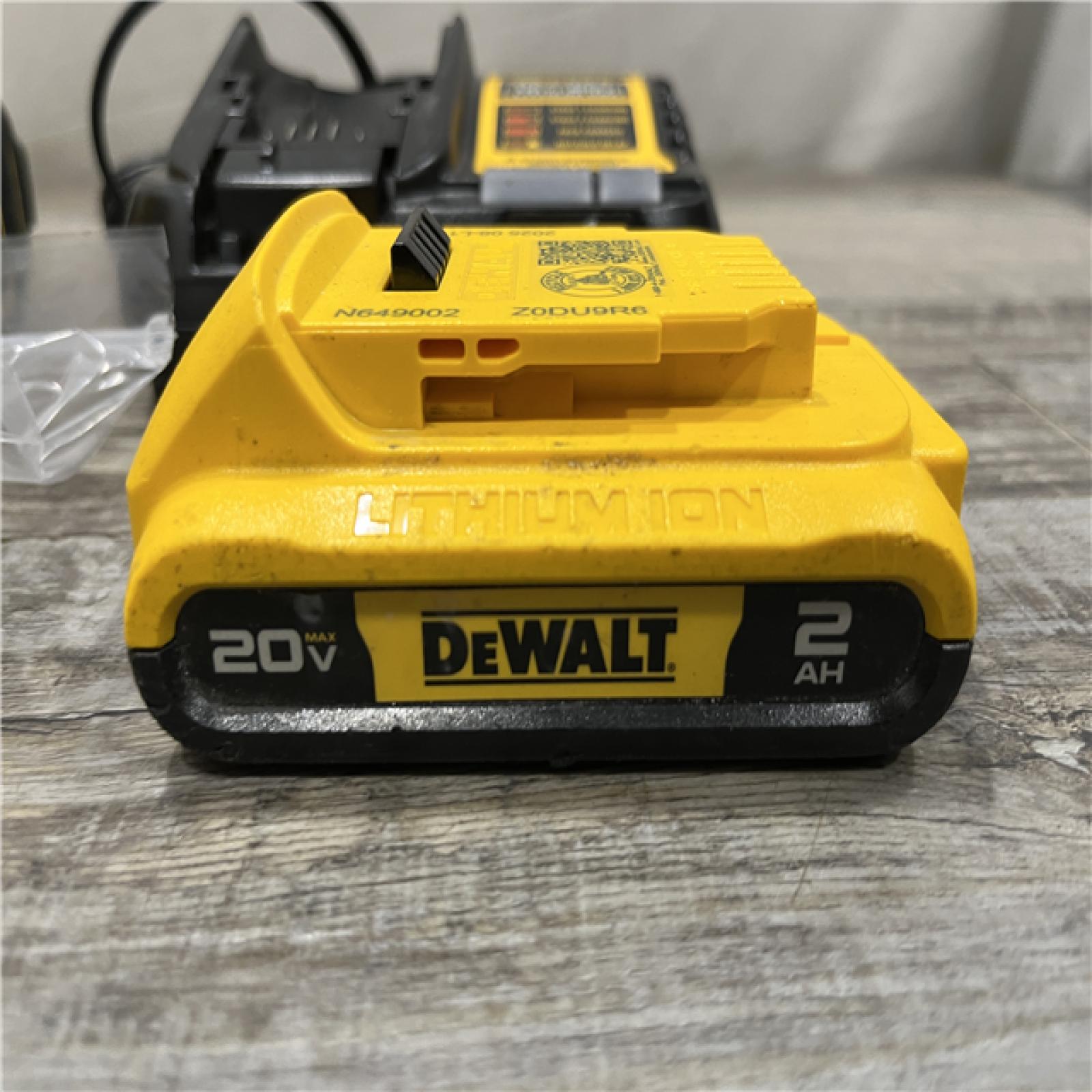 AS-IS DEWALT Atomic 20V Max Lithium-Ion Brushless Cordless Compact 1/4 in. Impact Driver Kit