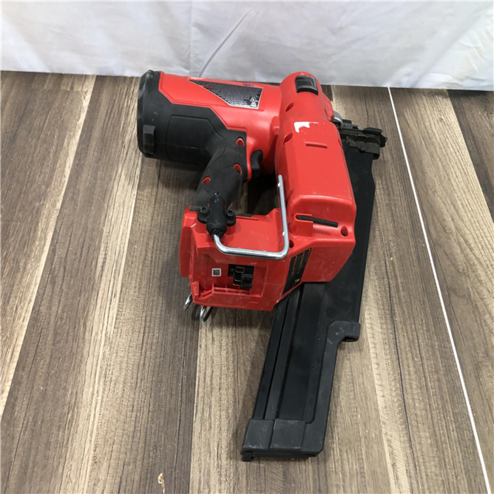 AS-IS Milwaukee FUEL 3-1/2 in. 18-Volt 21-Degree Lithium-Ion Brushless Cordless Framing Nailer (Tool-Only)