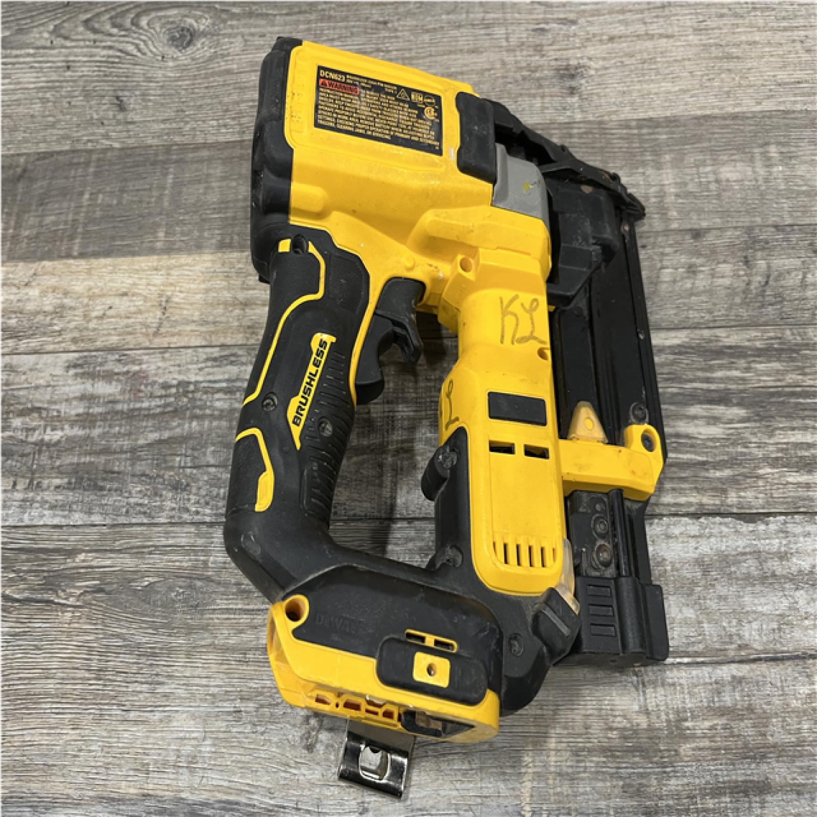 AS-IS DEWALT ATOMIC 20V MAX Lithium Ion Cordless 23 Gauge Pin Nailer (Tool Only)