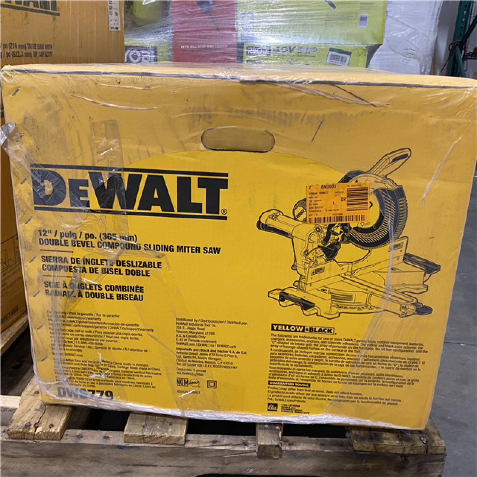 NEW- DeWalt 15 Amps 12 in. Corded Dual-Bevel Sliding Compound Miter Saw